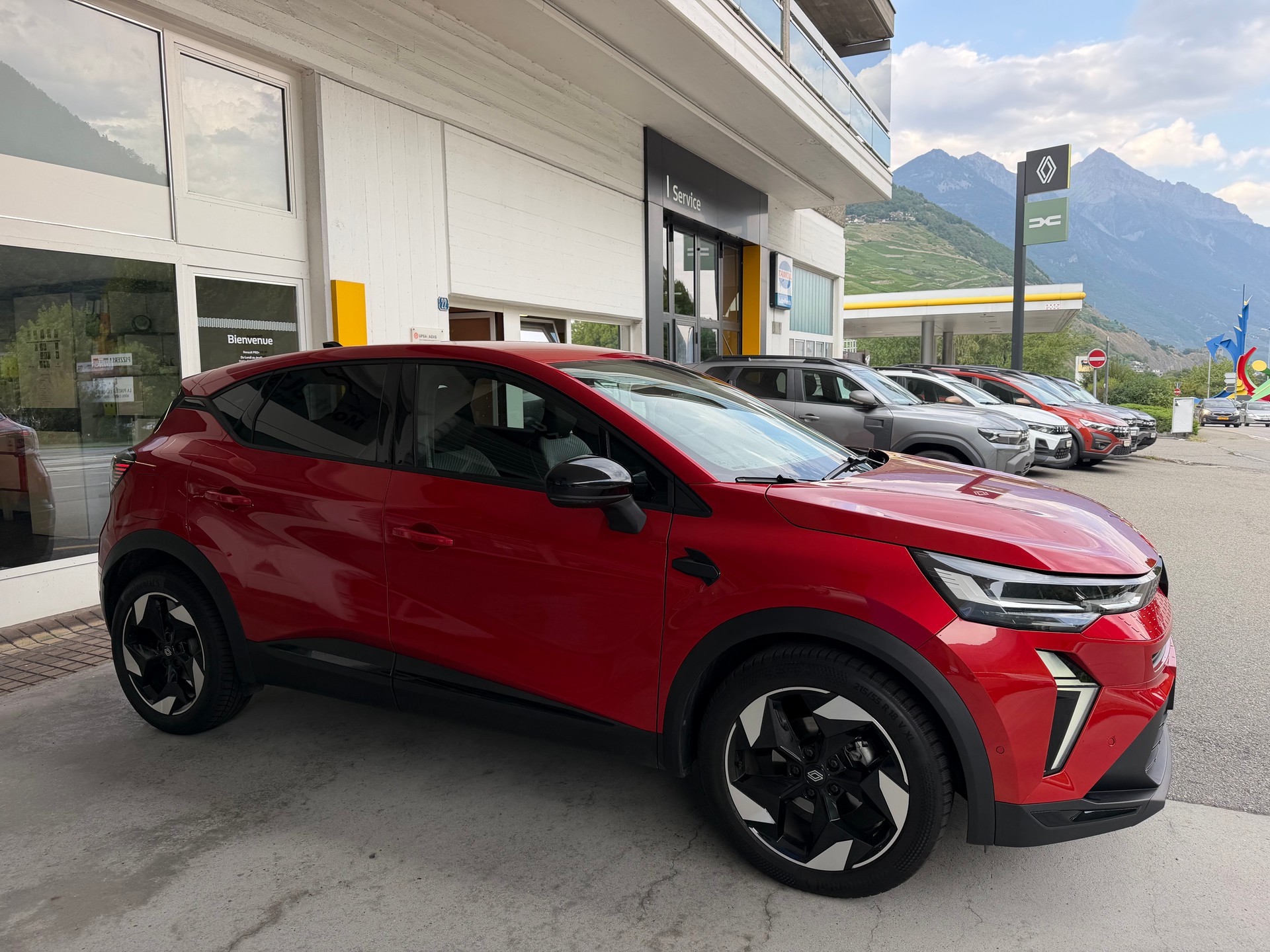 RENAULT Captur 1.3 TCe Techno-image-3