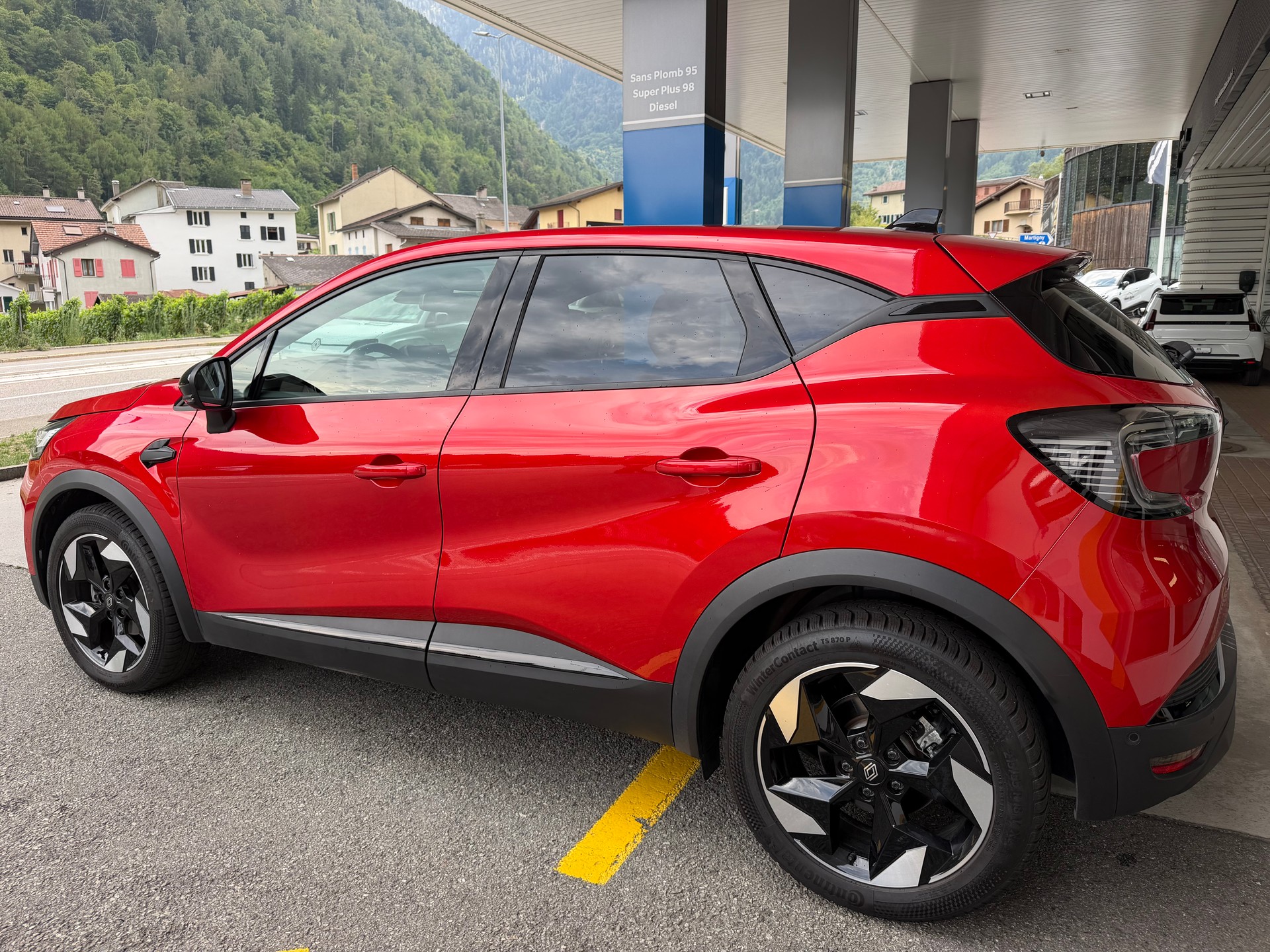 RENAULT Captur 1.3 TCe Techno-image-1