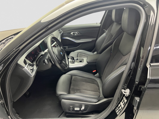 BMW 320d xDrive 48V M Sport-image-8