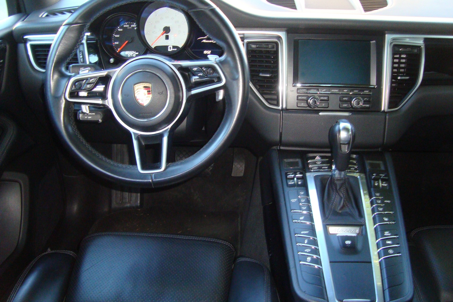 PORSCHE 3.0 V6 S-image-2