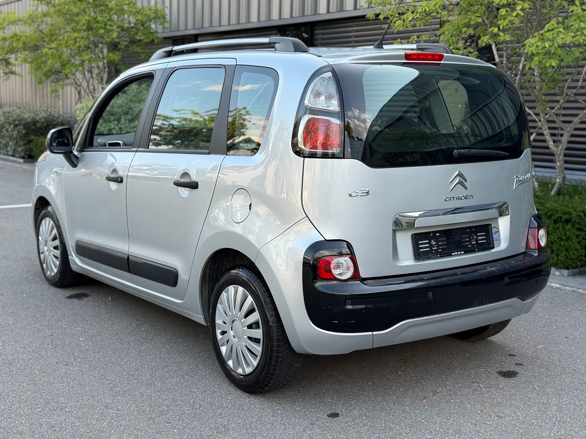 CITROEN C3 Picasso 1.6 HDi Exclusive-image-5