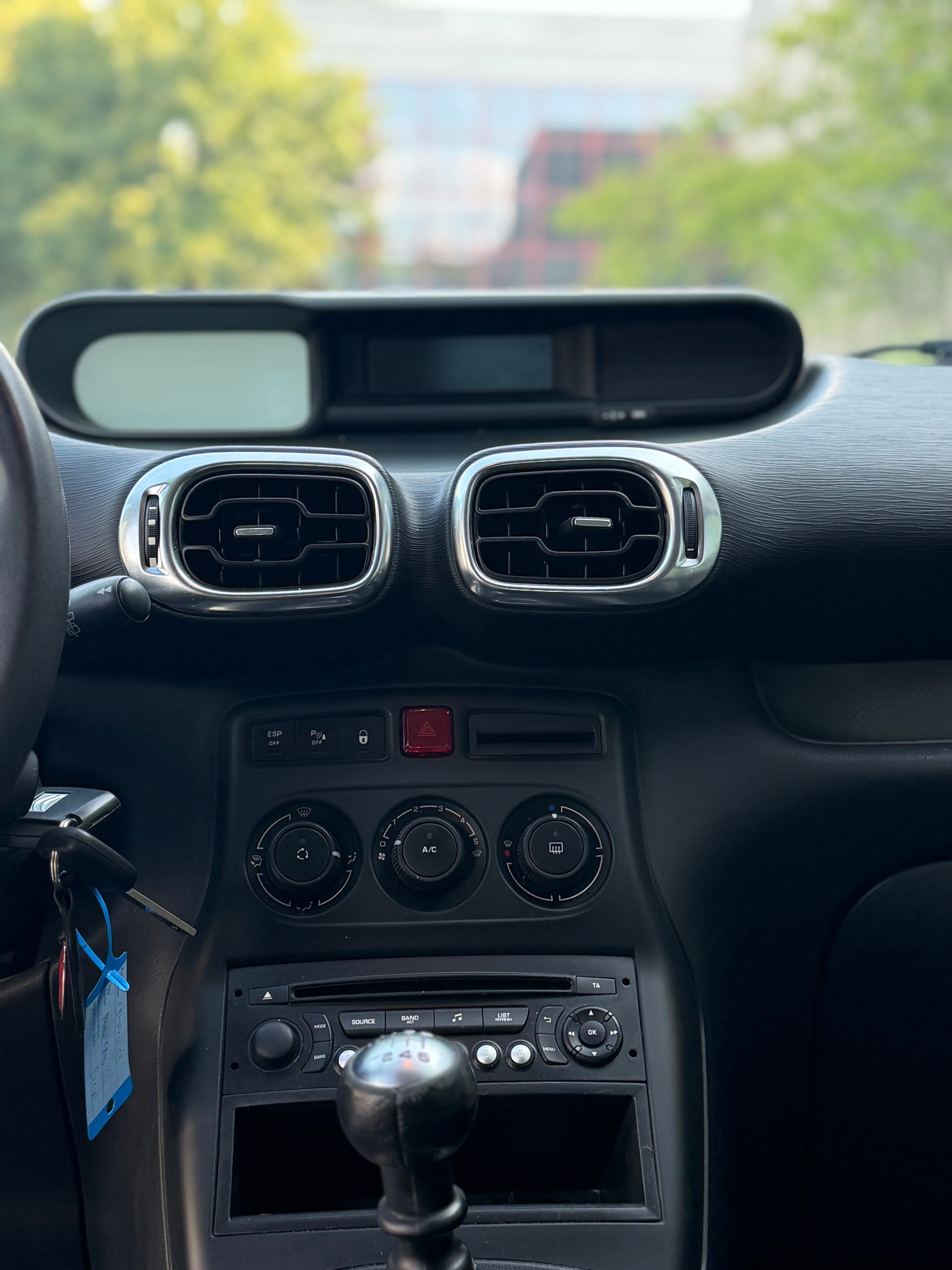 CITROEN C3 Picasso 1.6 HDi Exclusive-image-8