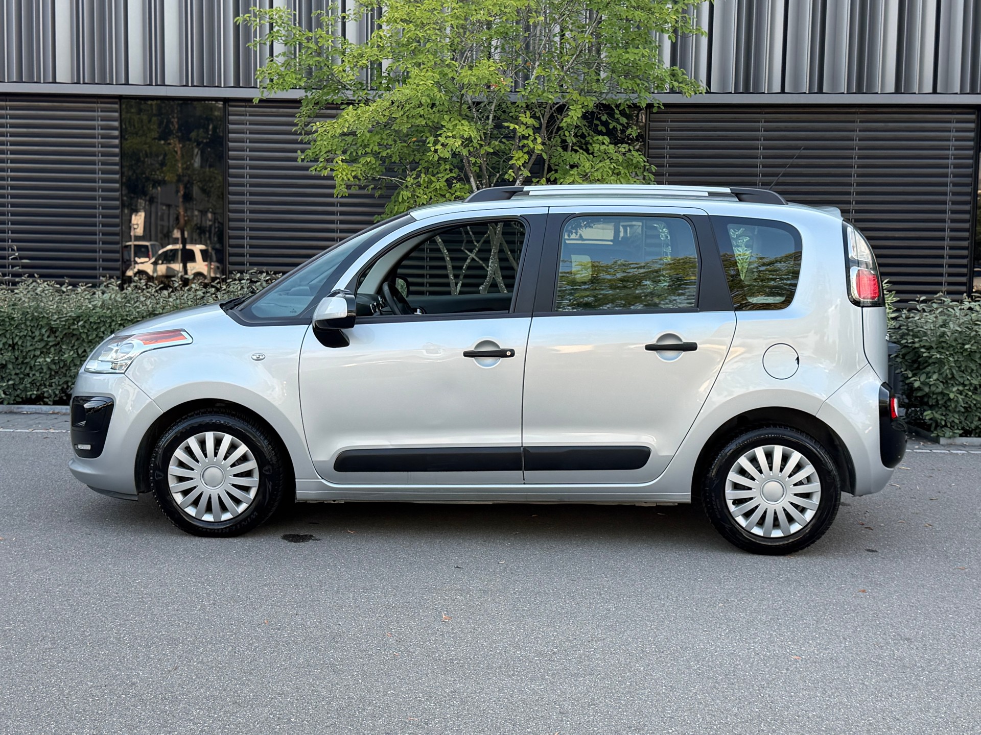 CITROEN C3 Picasso 1.6 HDi Exclusive-image-4