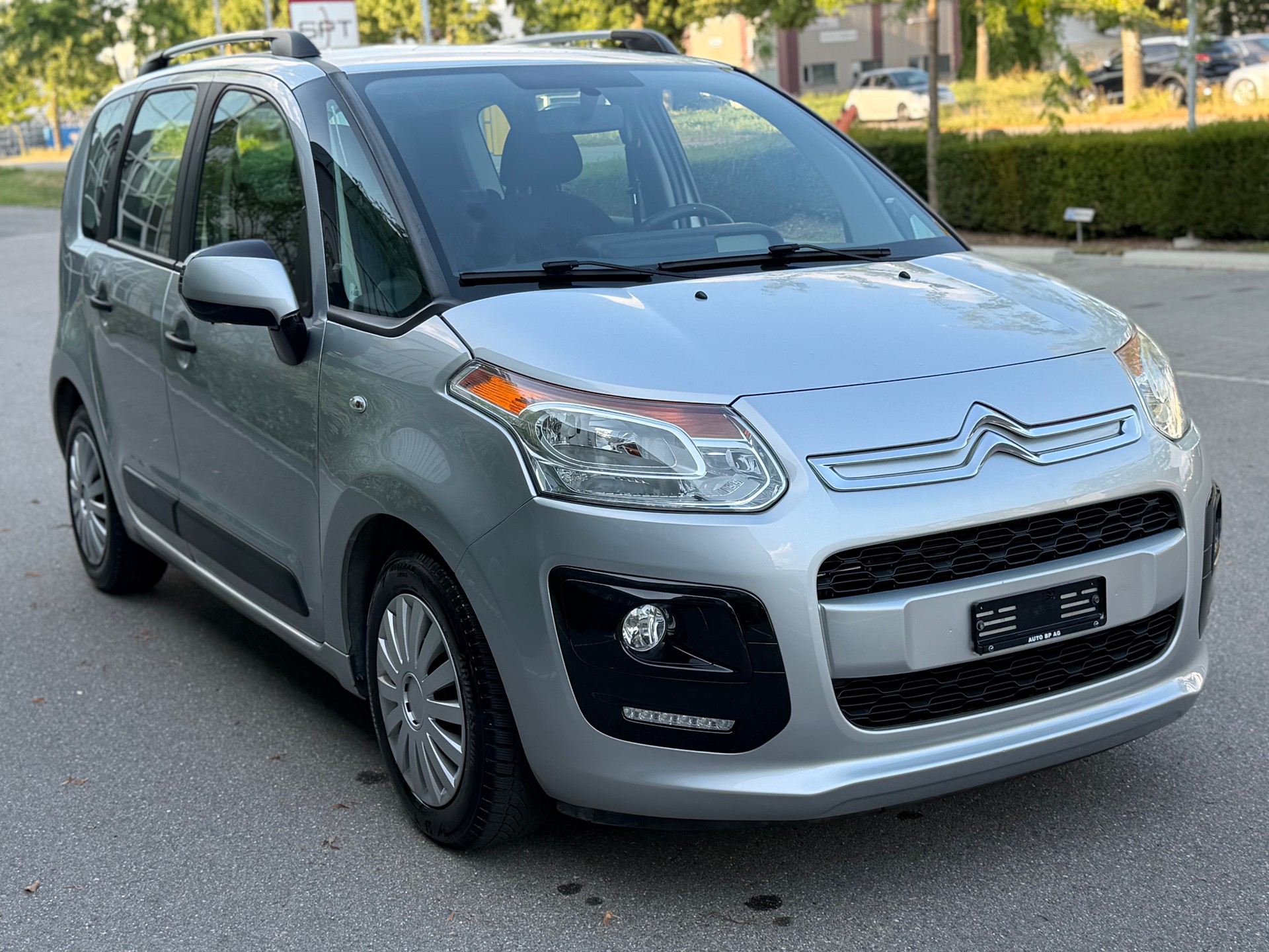 CITROEN C3 Picasso 1.6 HDi Exclusive-image-2
