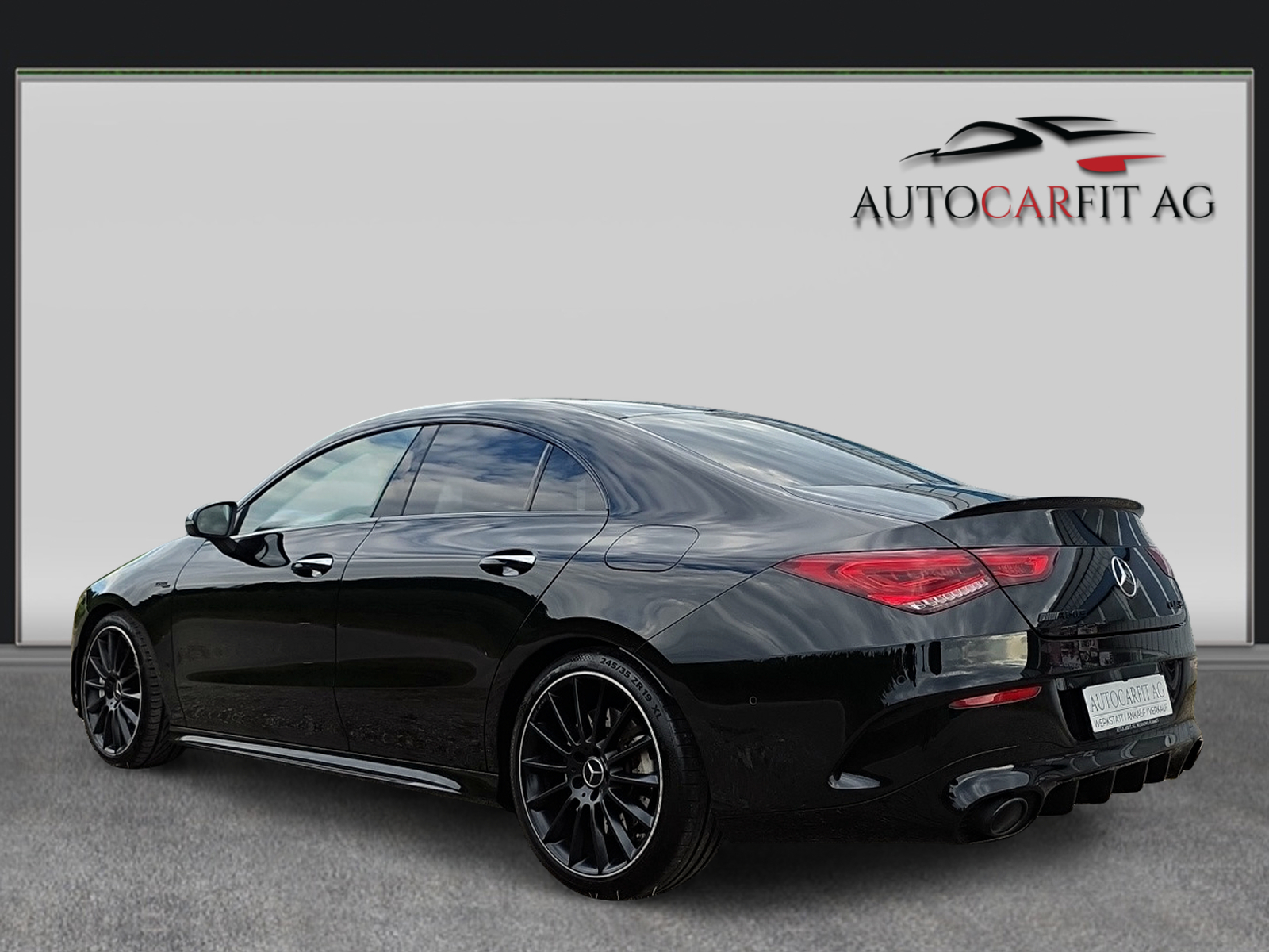MERCEDES-BENZ CLA 35 AMG 4Matic 7G-DCT-image-3