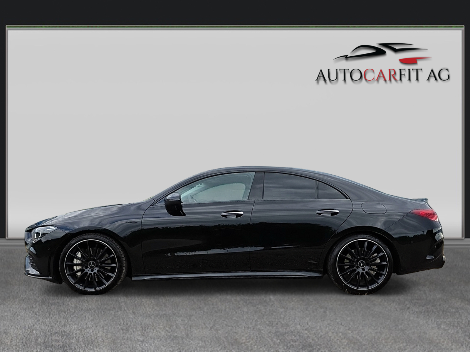 MERCEDES-BENZ CLA 35 AMG 4Matic 7G-DCT-image-2