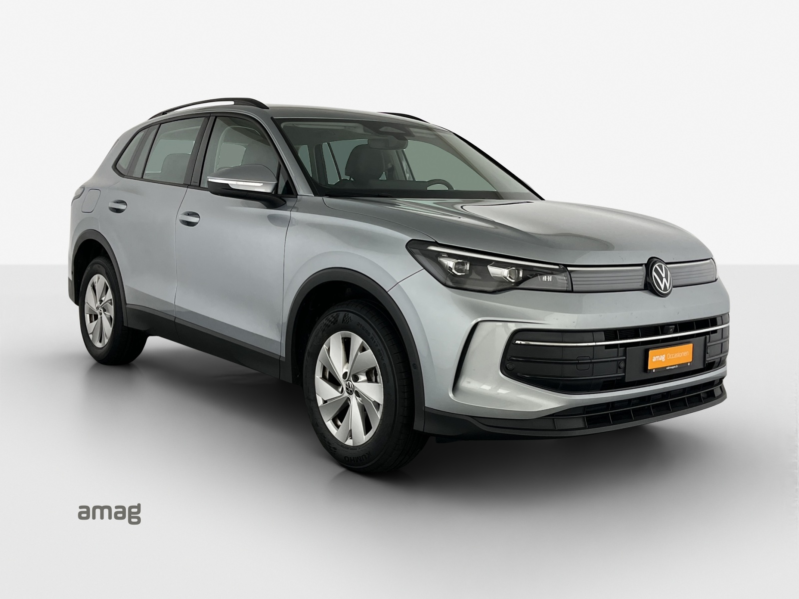 VW Tiguan 2.0 TSI DSG Life 4Motion-image-5