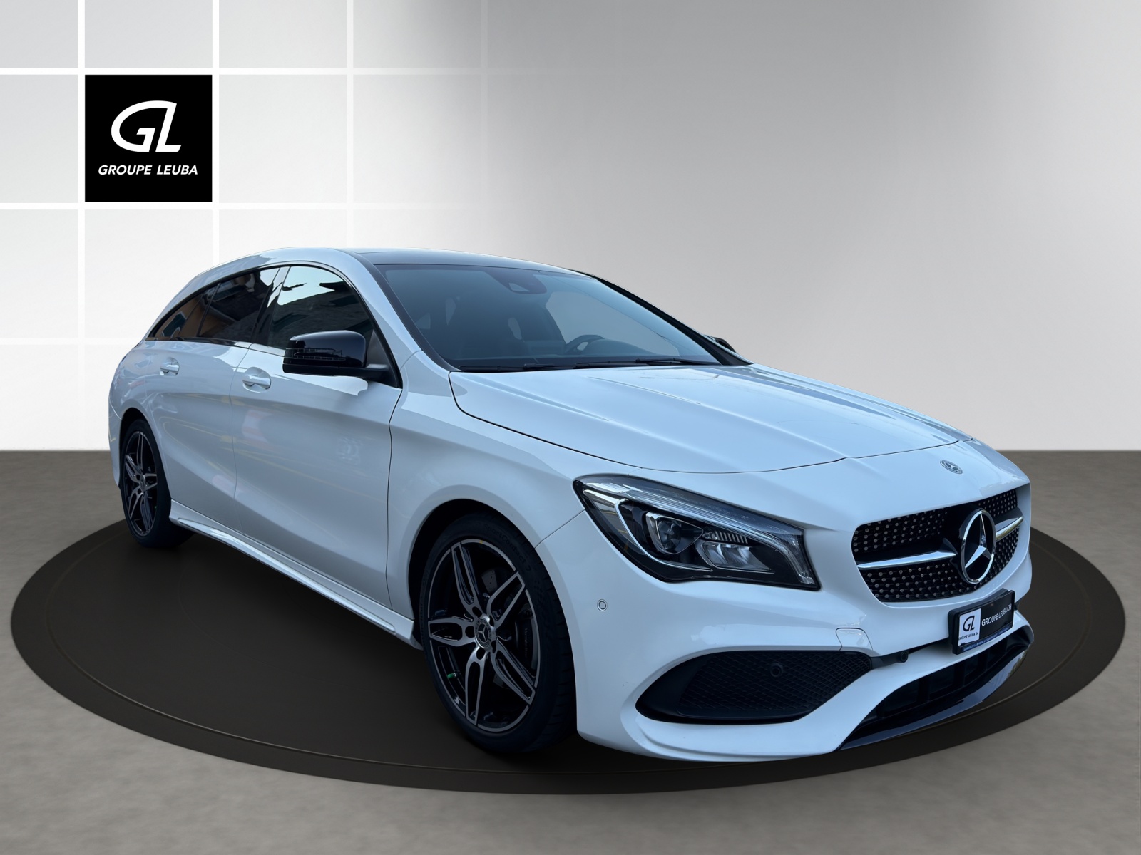 MERCEDES-BENZ CLA 220 AMG Line 4Matic-image-0