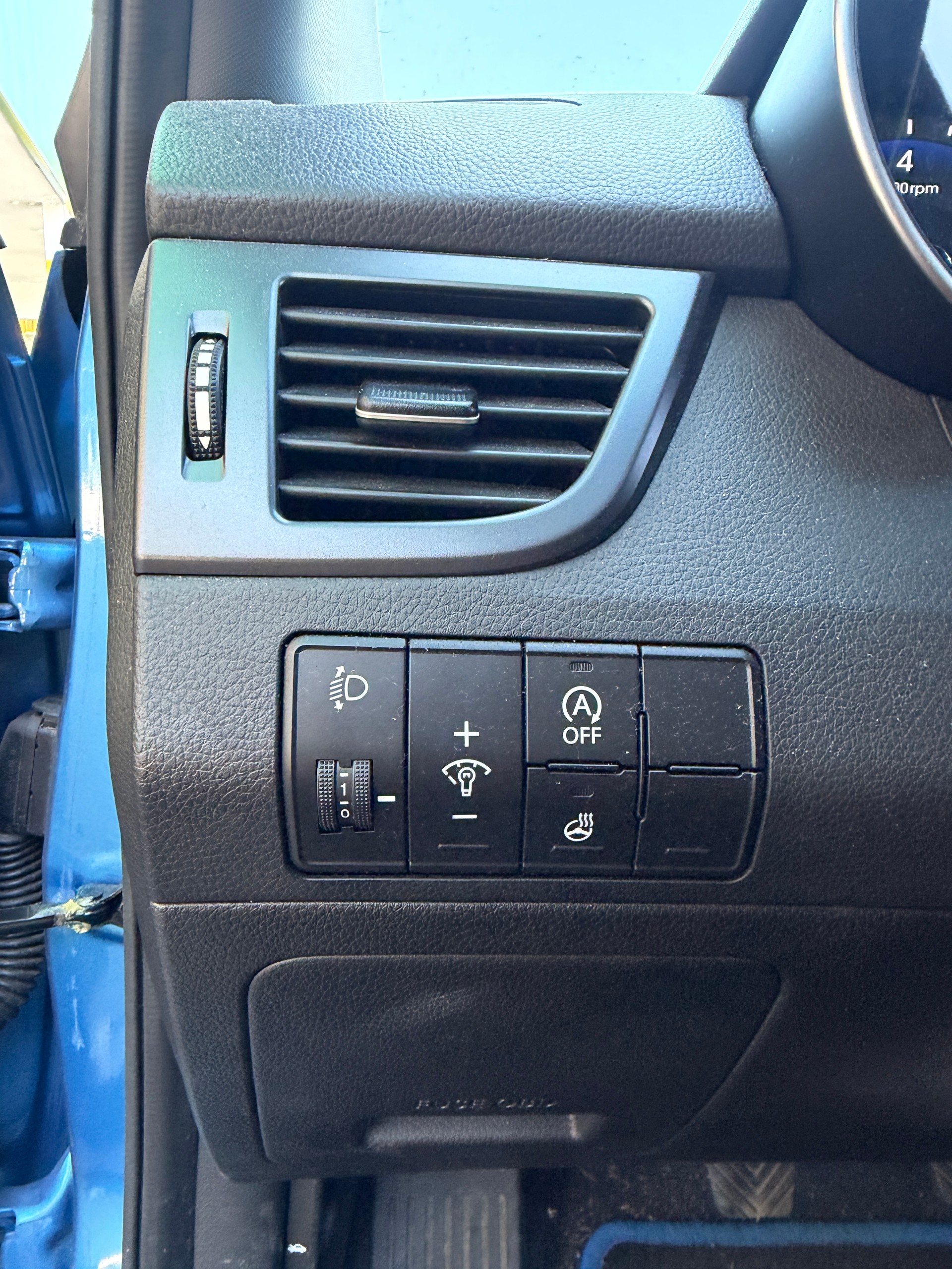 HYUNDAI i30 Wagon 1.6 GDI Amplia-image-11