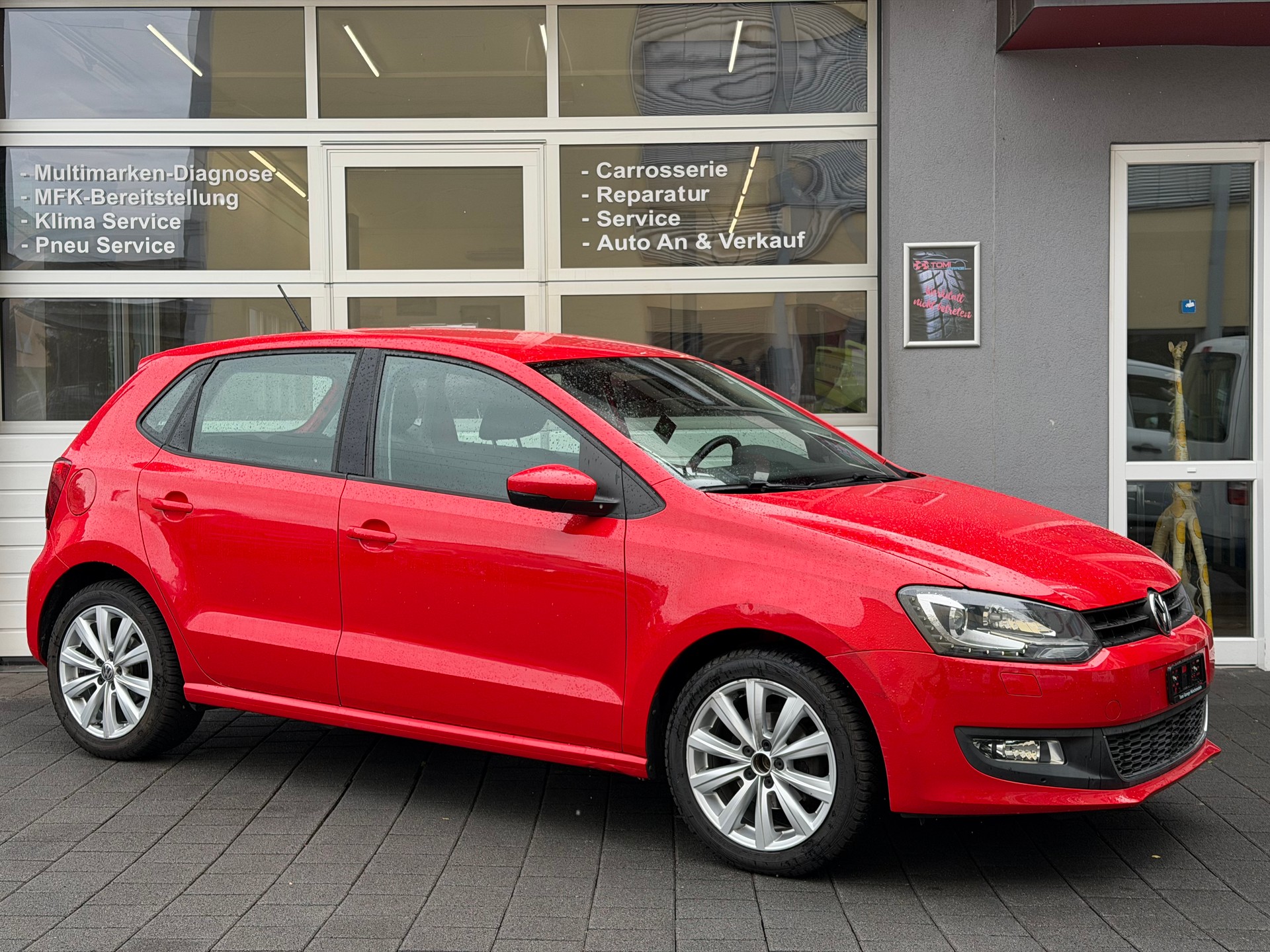 VW Polo 1.2 TSI Trendline DSG*Ab MFK&Service*Sitzheizung*Parksensoren*Gr. Display*-image-4