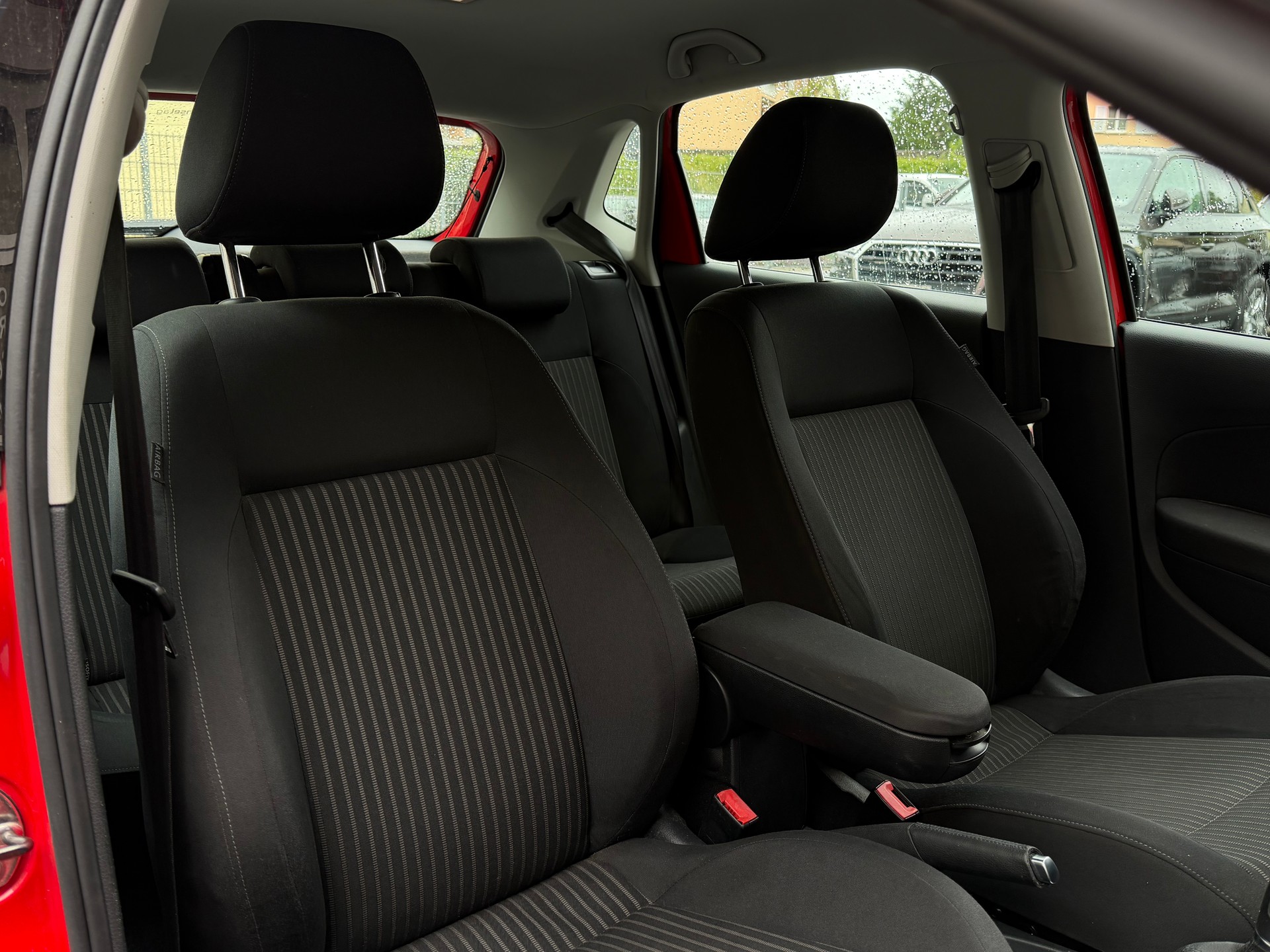 VW Polo 1.2 TSI Trendline DSG*Ab MFK&Service*Sitzheizung*Parksensoren*Gr. Display*-image-11