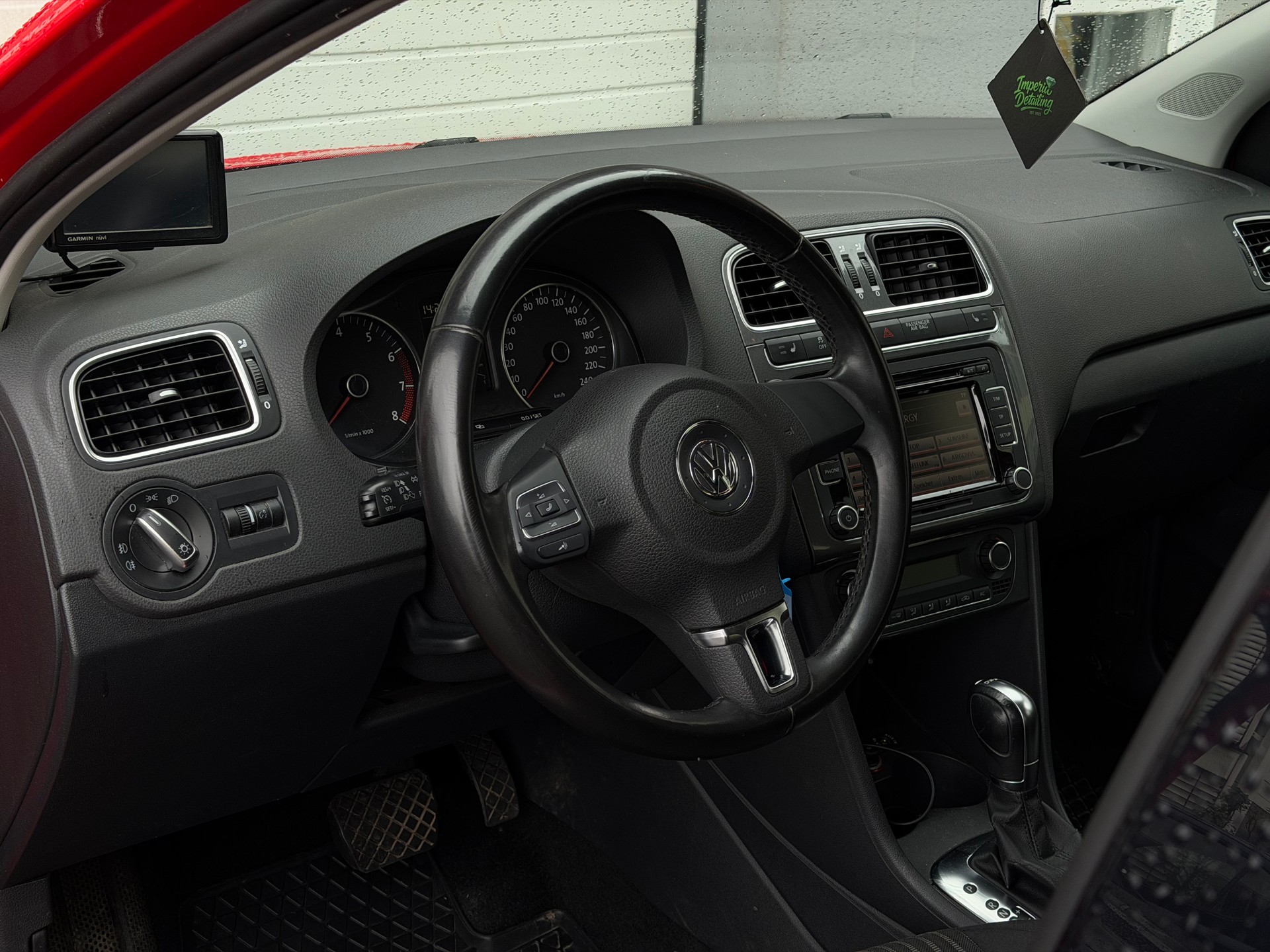 VW Polo 1.2 TSI Trendline DSG*Ab MFK&Service*Sitzheizung*Parksensoren*Gr. Display*-image-9