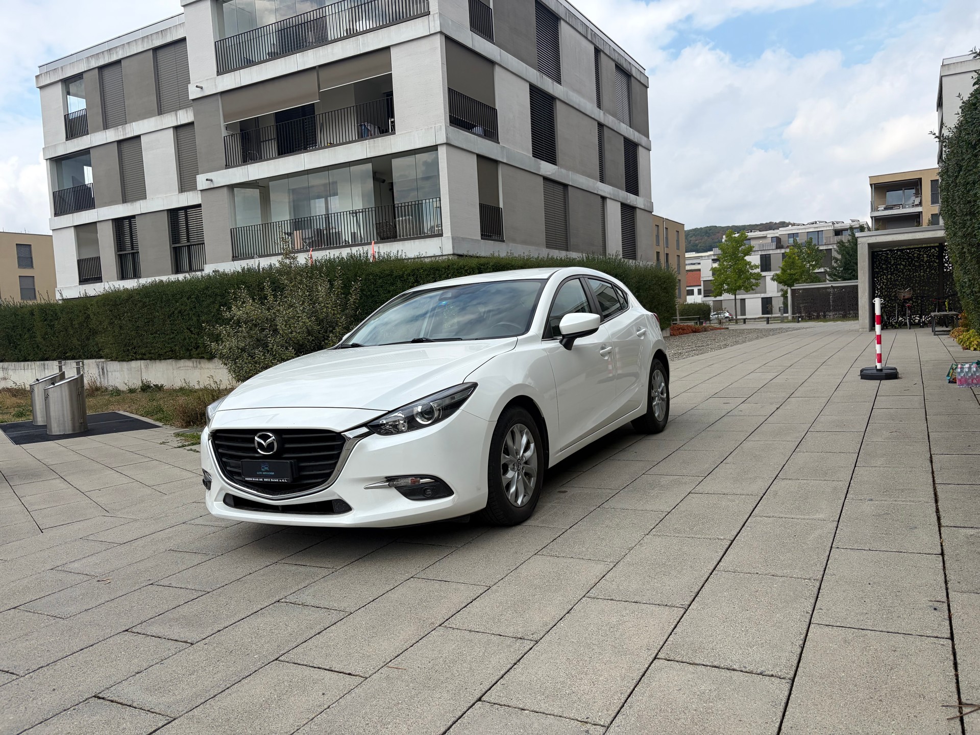 MAZDA 3 SKYACTIV-G 120 Ambition Automat-image-0
