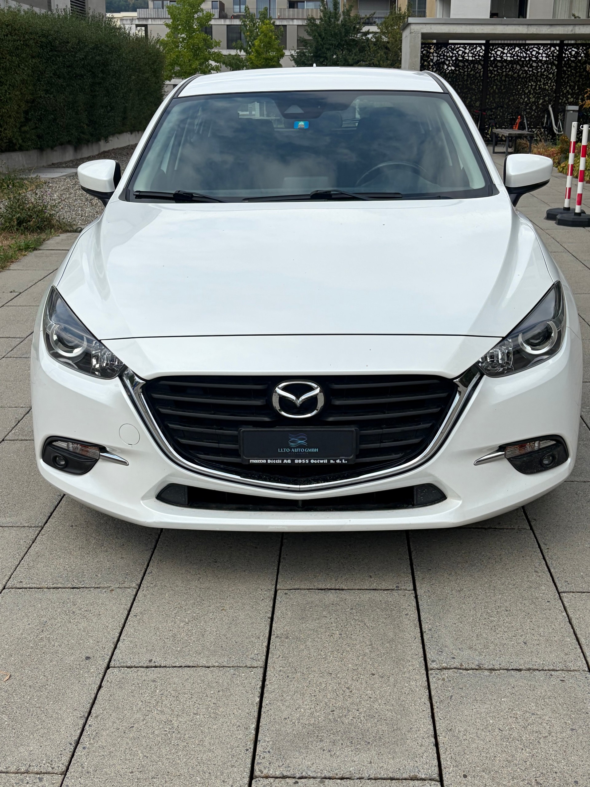 MAZDA 3 SKYACTIV-G 120 Ambition Automat-image-3