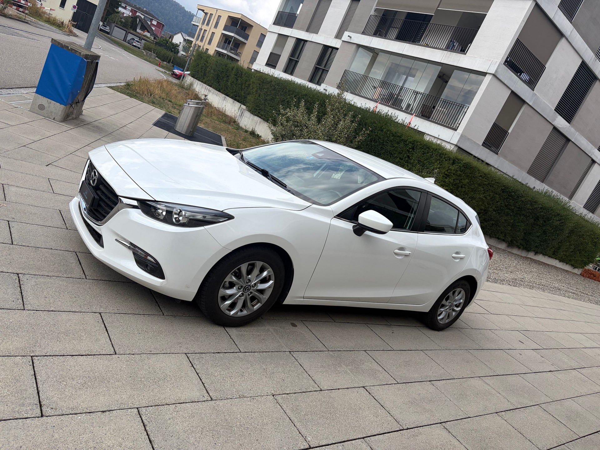 MAZDA 3 SKYACTIV-G 120 Ambition Automat-image-2