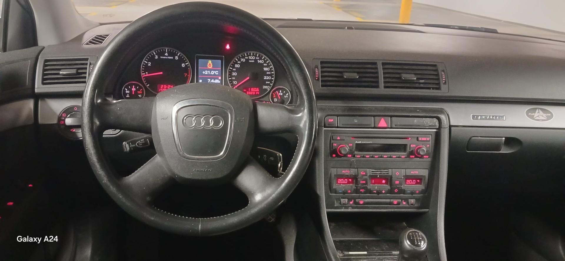 AUDI A4 Avant 1.8 Turbo quattro-image-10
