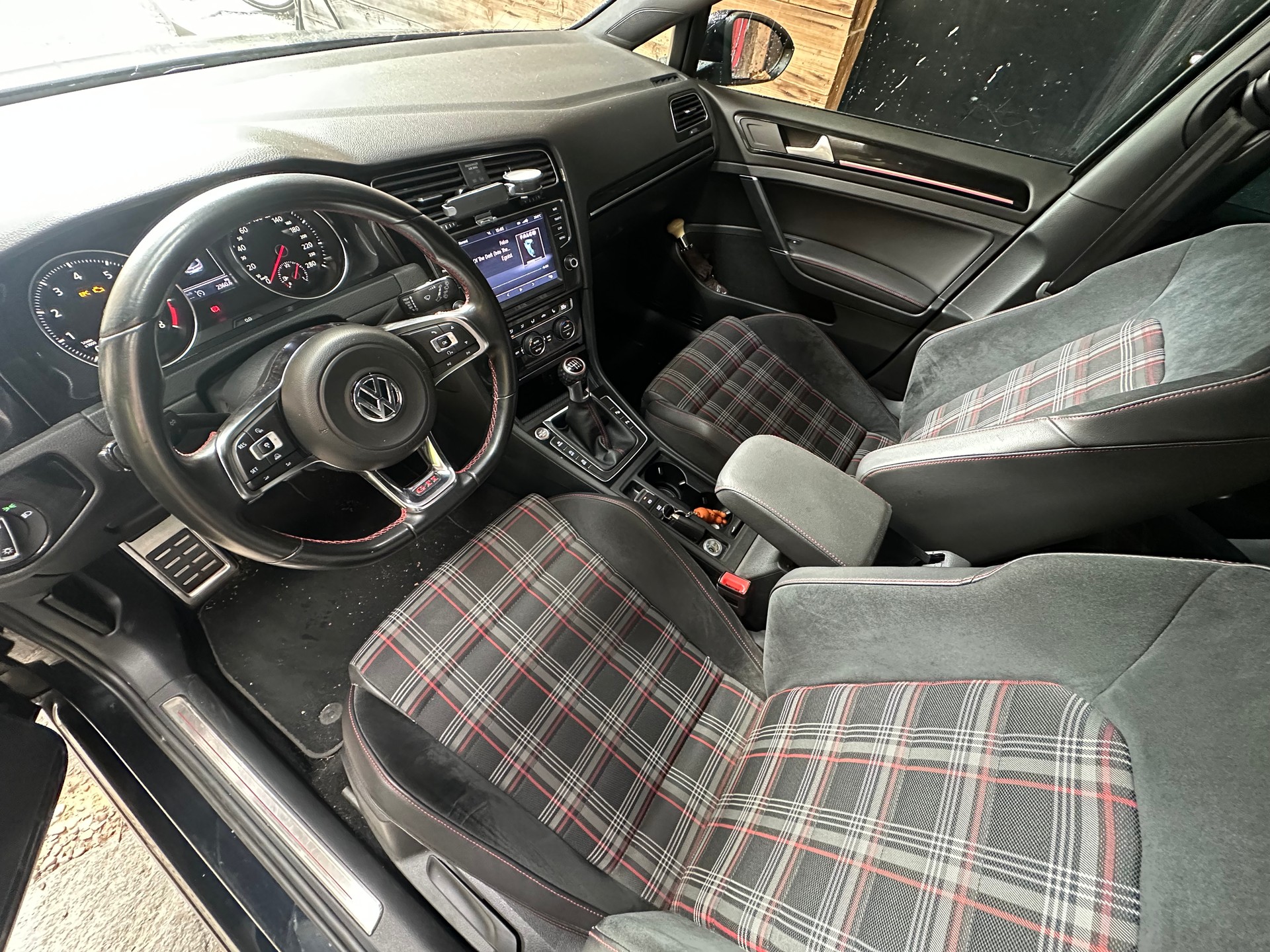 VW 2.0 TSI GTI Performance-image-4