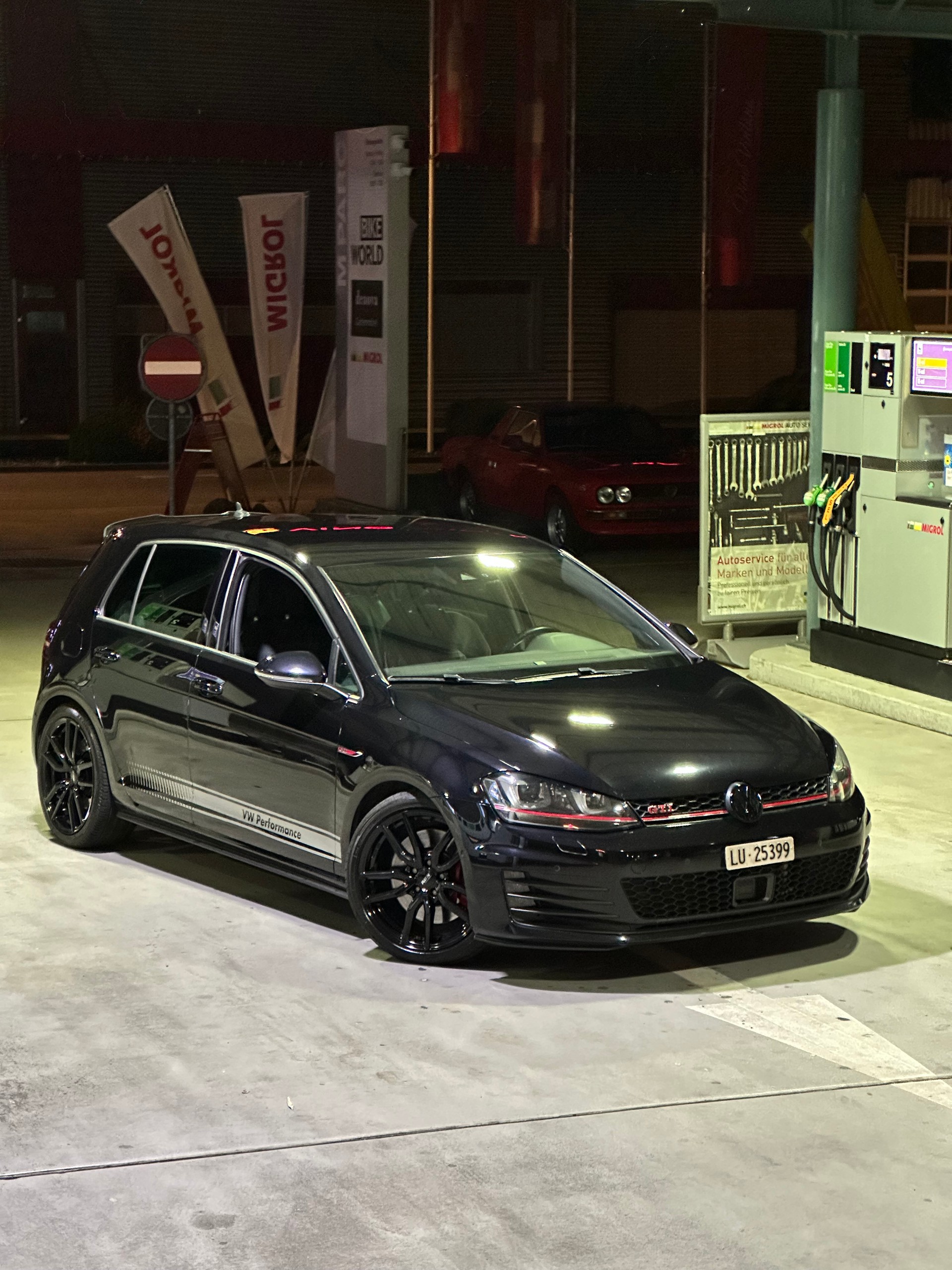 VW 2.0 TSI GTI Performance-image-1