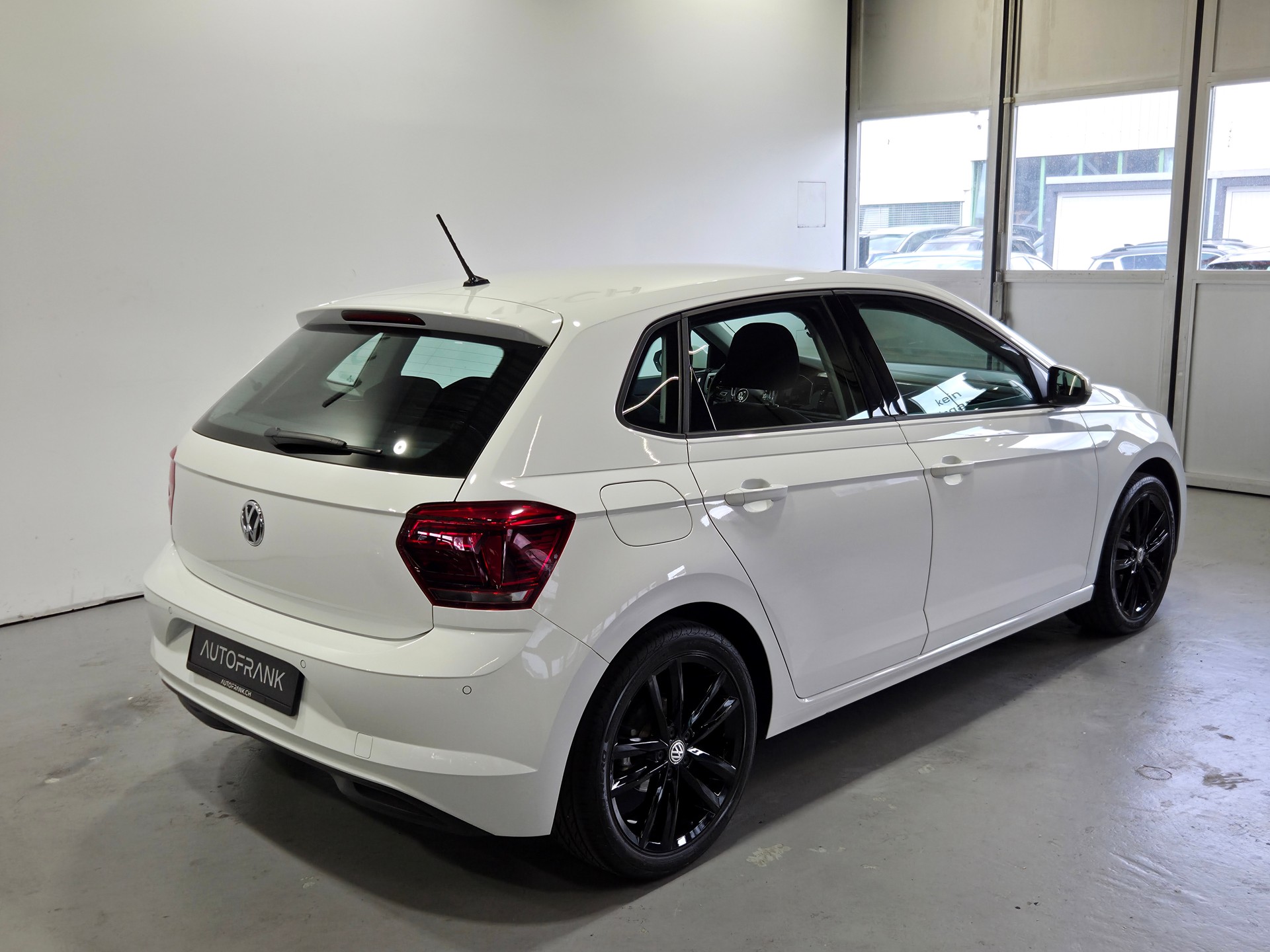VW Polo 1.0 TSI 115 Highline DSG-image-16