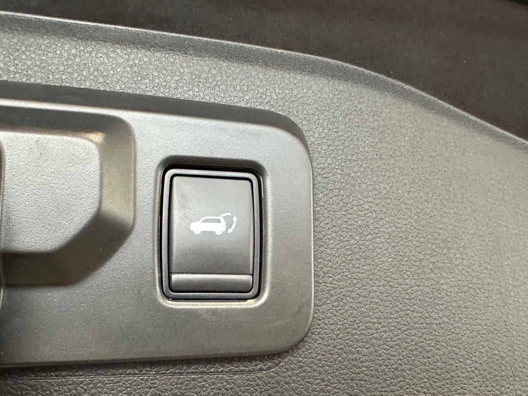 RENAULT Espace 1.2 E-Tech 200 Esprit Alpine 5-Sitze-image-9