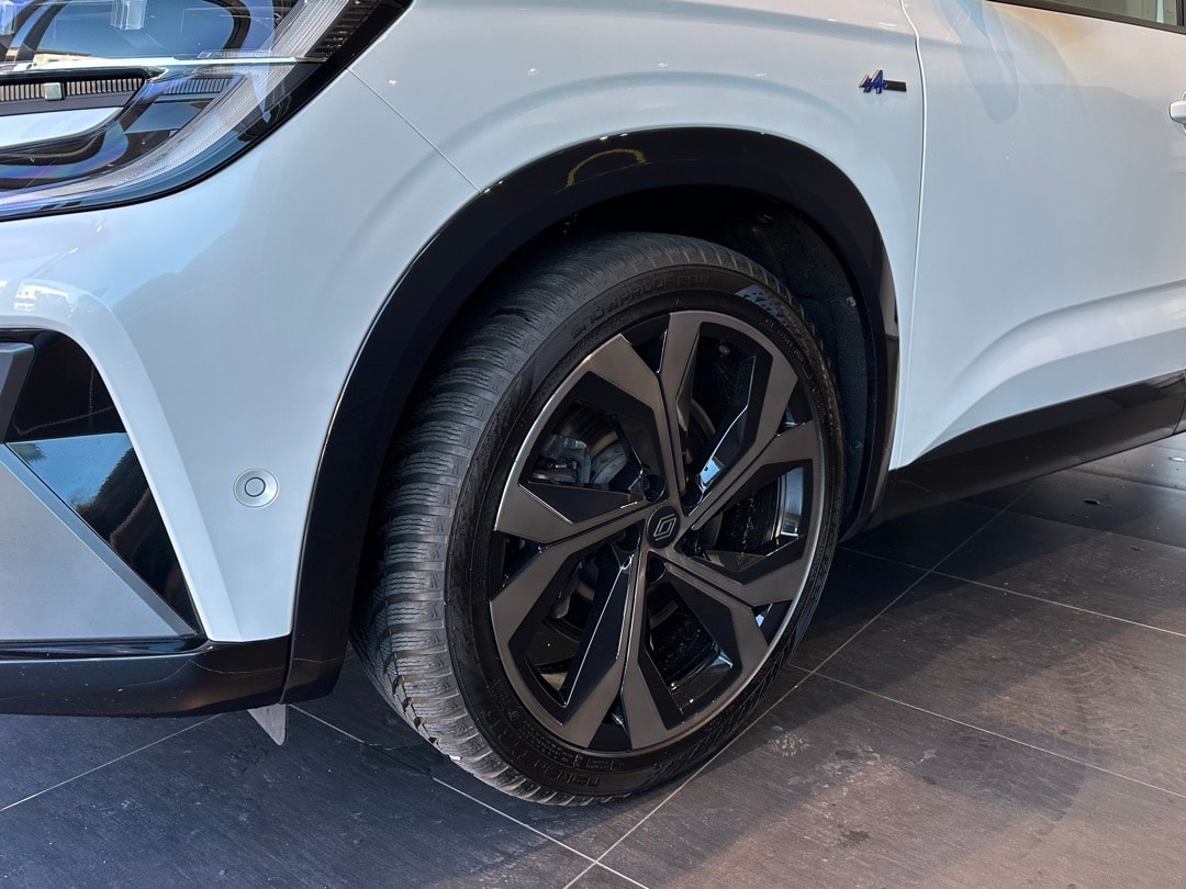 RENAULT Espace 1.2 E-Tech 200 Esprit Alpine 5-Sitze-image-2