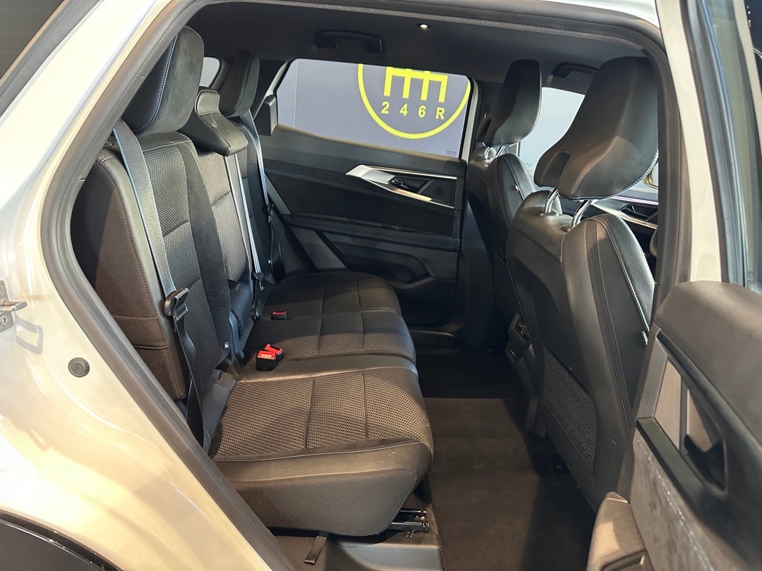 RENAULT Espace 1.2 E-Tech 200 Esprit Alpine 5-Sitze-image-21