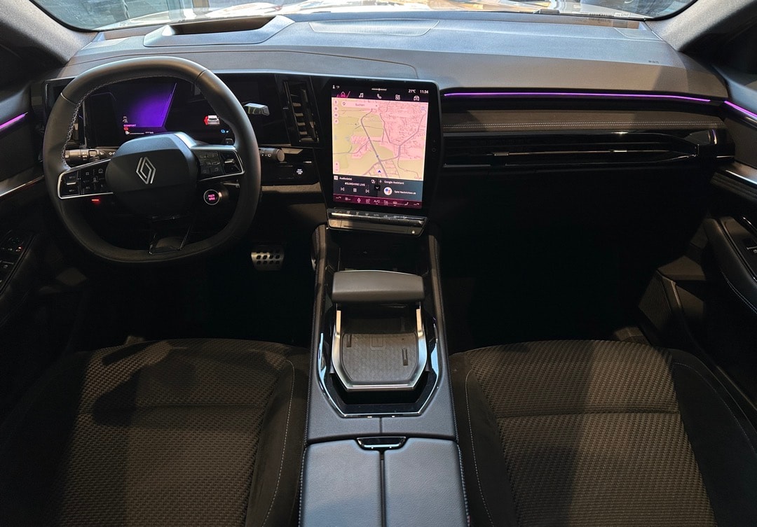 RENAULT Espace 1.2 E-Tech 200 Esprit Alpine 5-Sitze-image-11