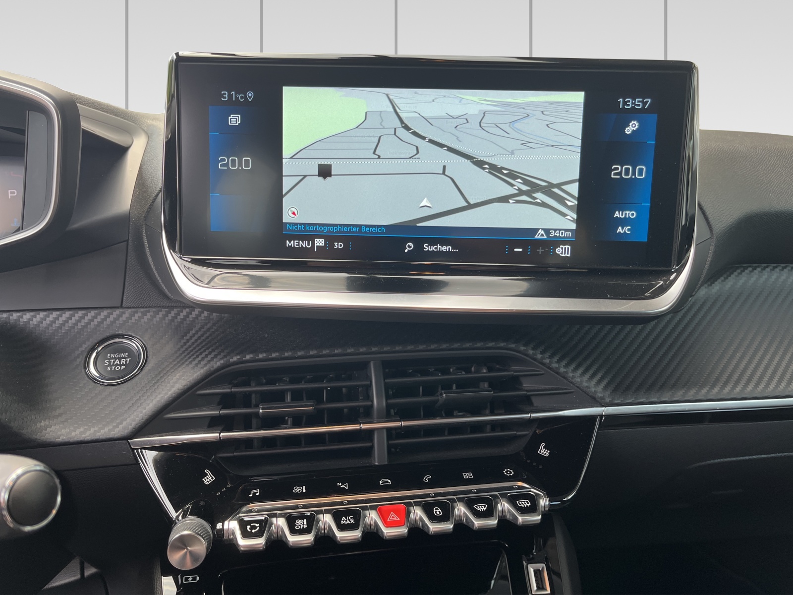 PEUGEOT 208 1.2 PureTech Allure Pack EAT8-image-9