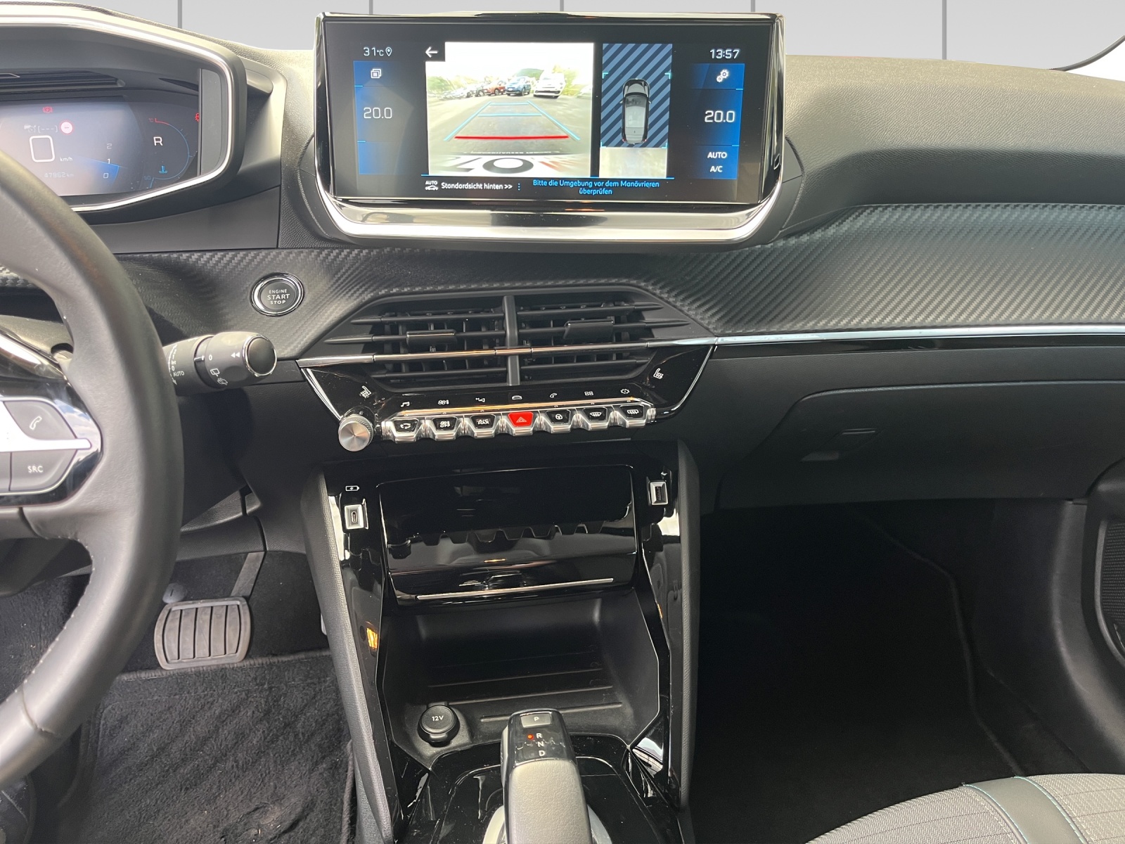 PEUGEOT 208 1.2 PureTech Allure Pack EAT8-image-10