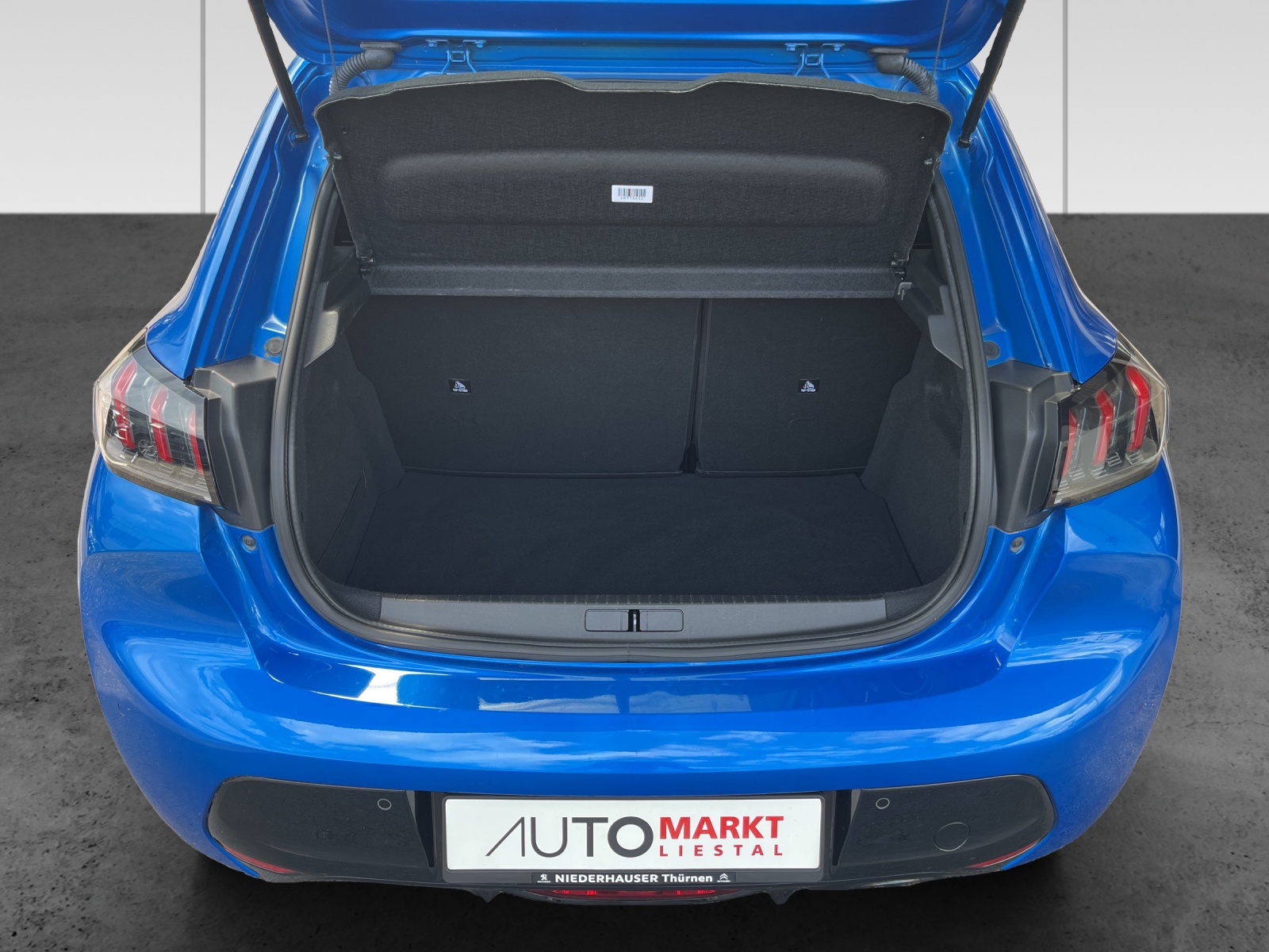 PEUGEOT 208 1.2 PureTech Allure Pack EAT8-image-11