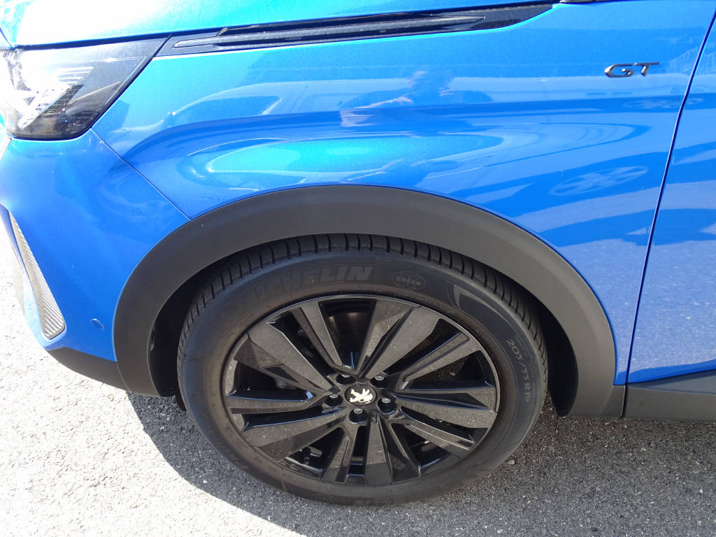 PEUGEOT 3008 1.6 PureTech GT Pack-showroom-element-1