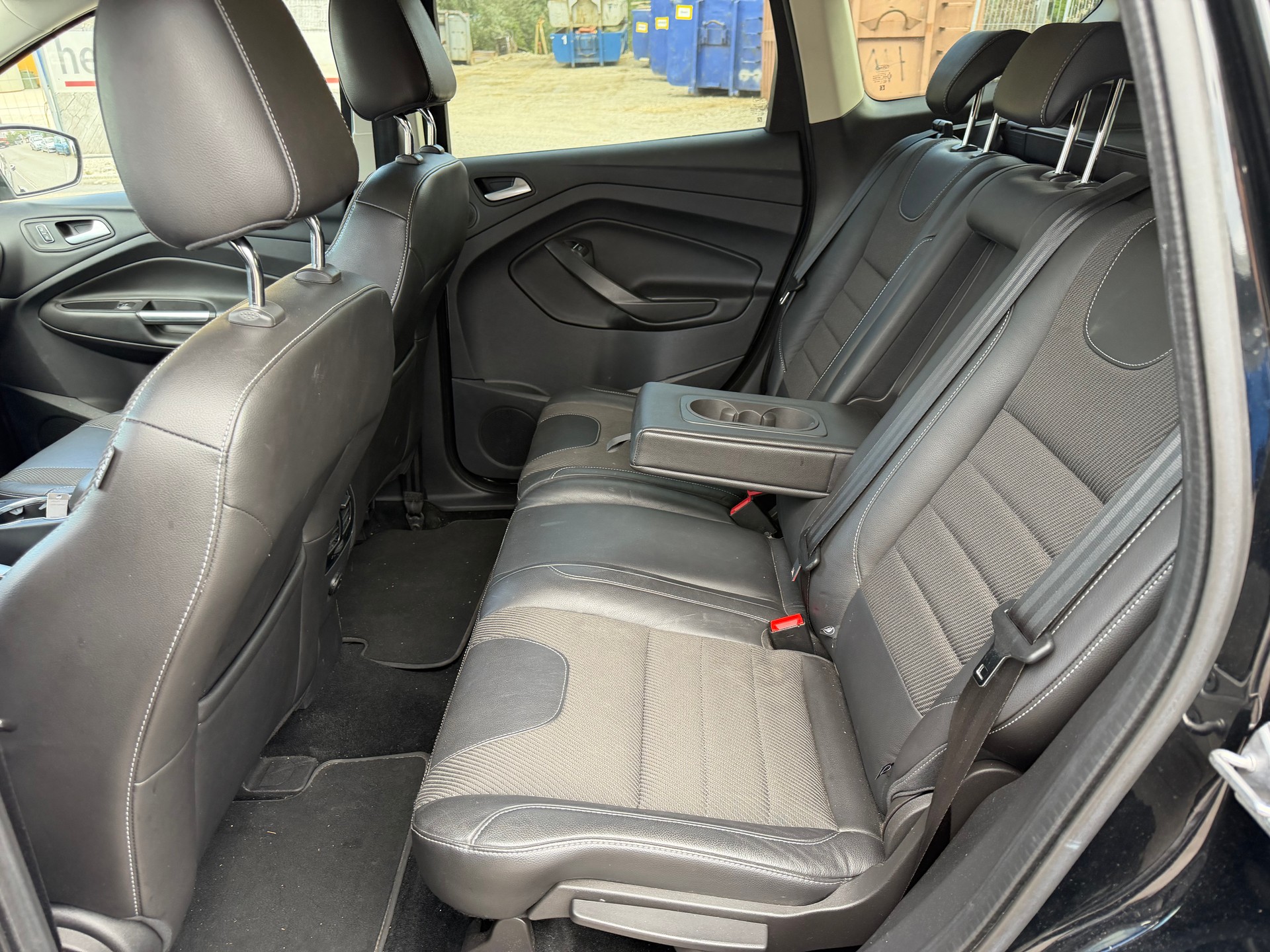 FORD Kuga 2.0 TDCi Titanium 4WD PowerShift-image-10