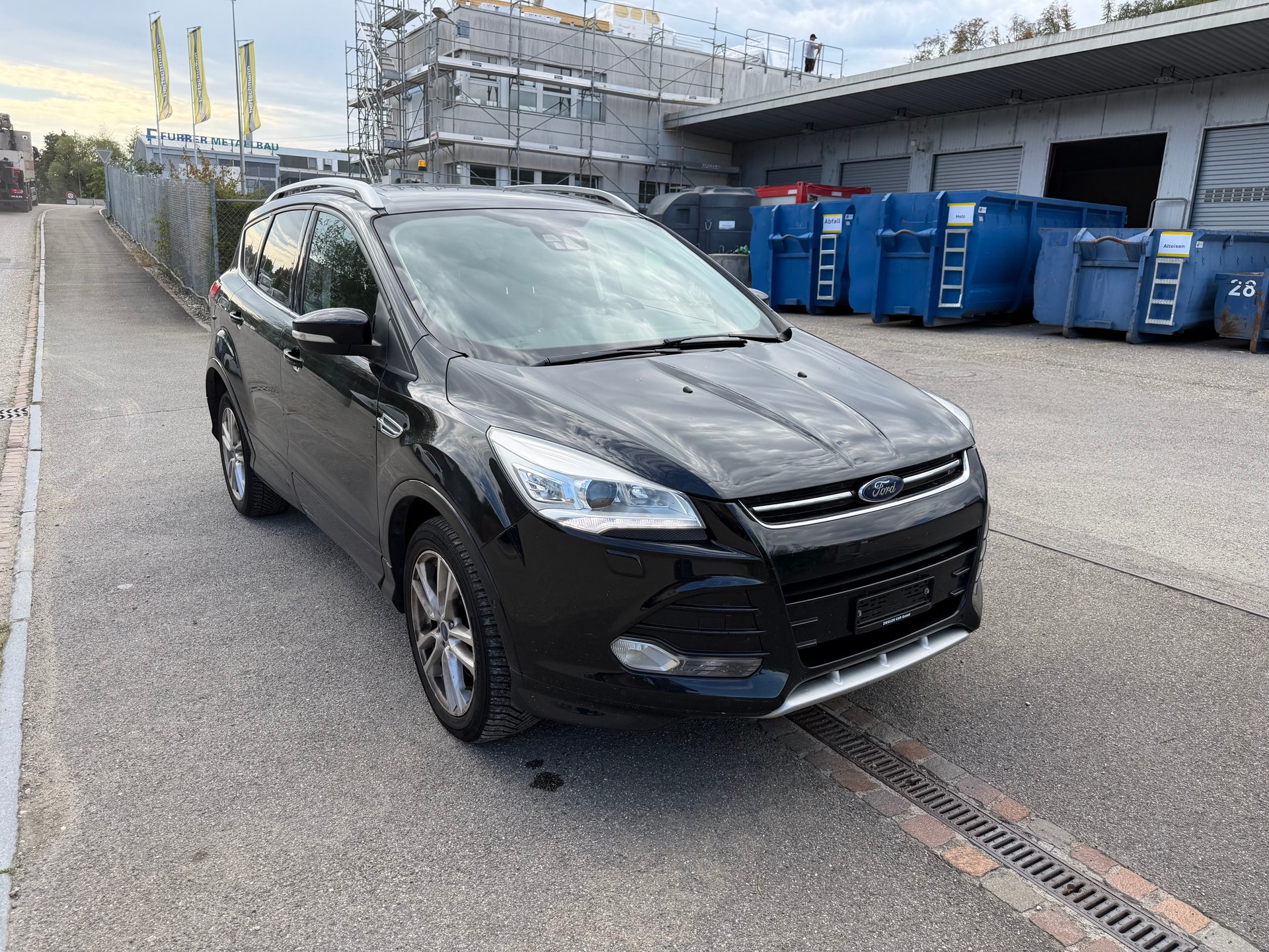 FORD Kuga 2.0 TDCi Titanium 4WD PowerShift-image-3
