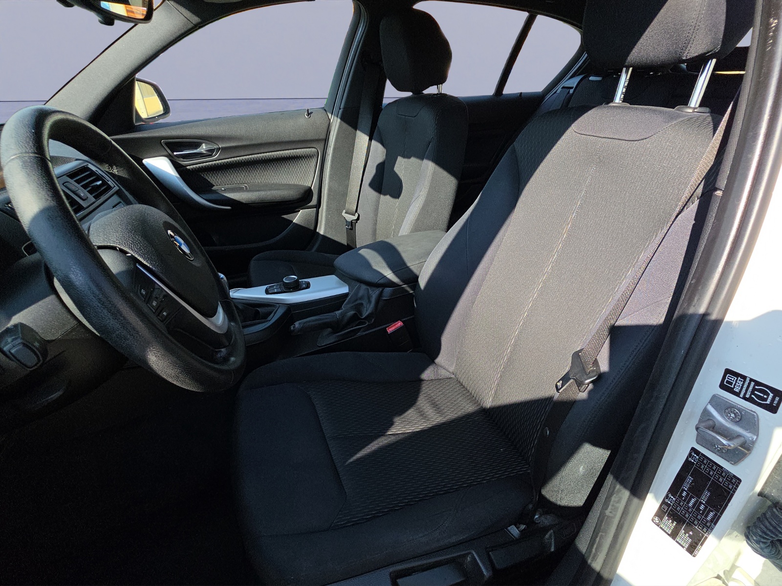BMW 116i ab Platz zum selber aufbereiten-image-8