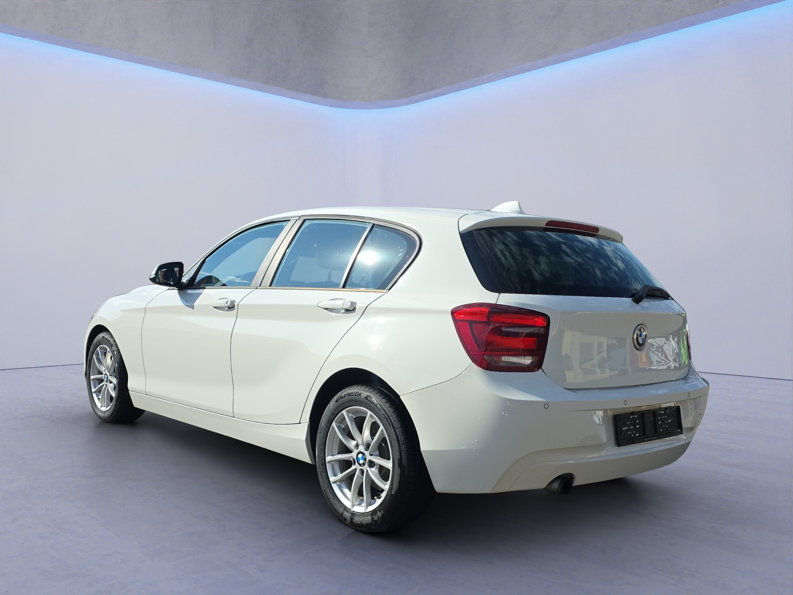 BMW 116i ab Platz zum selber aufbereiten-image-2