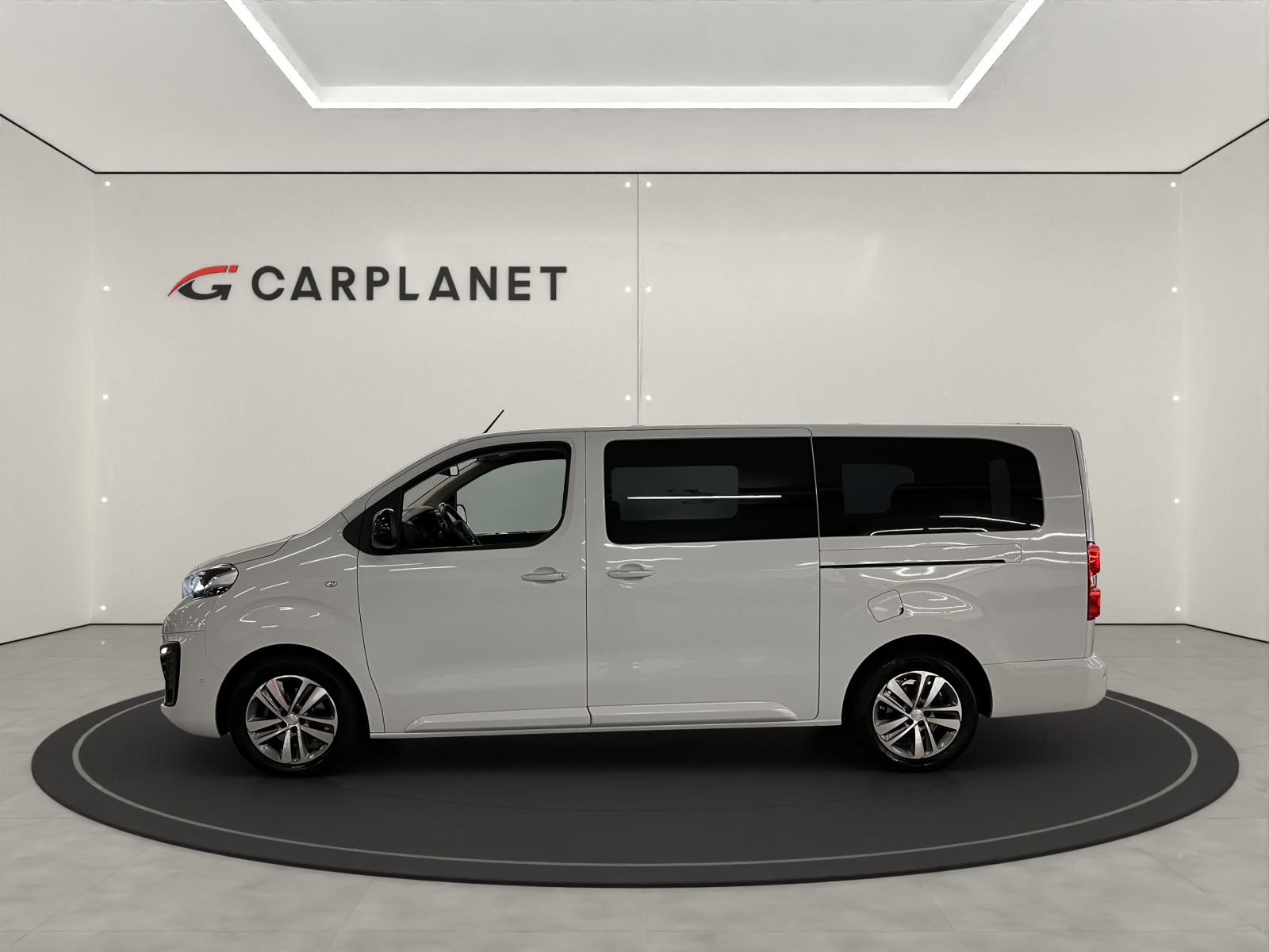 PEUGEOT Traveller Long 2.0 BlueHDi 180 Business VIP S/S-image-2