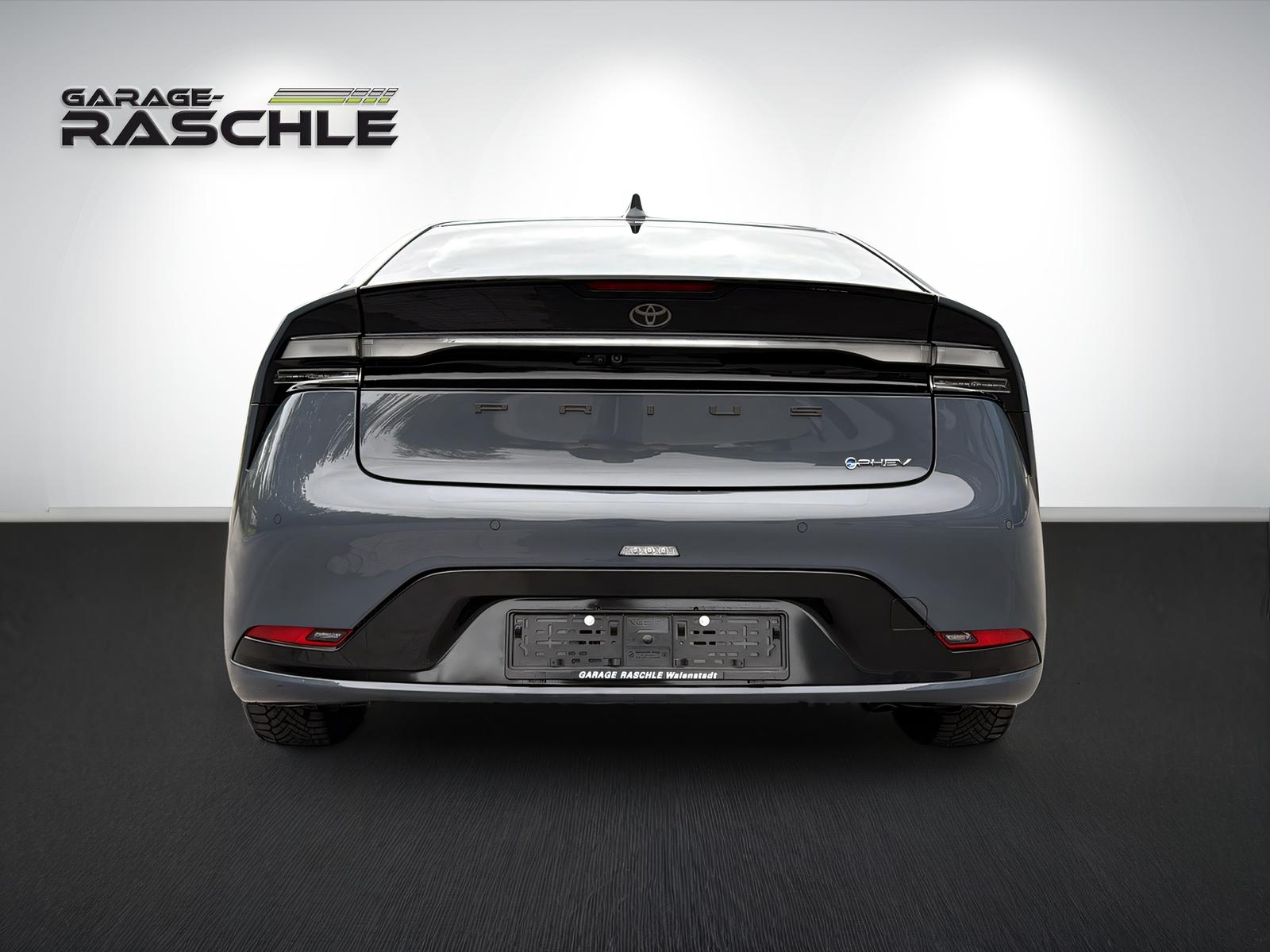 TOYOTA Prius 2.0 Plug-In-Hybrid Style-image-5