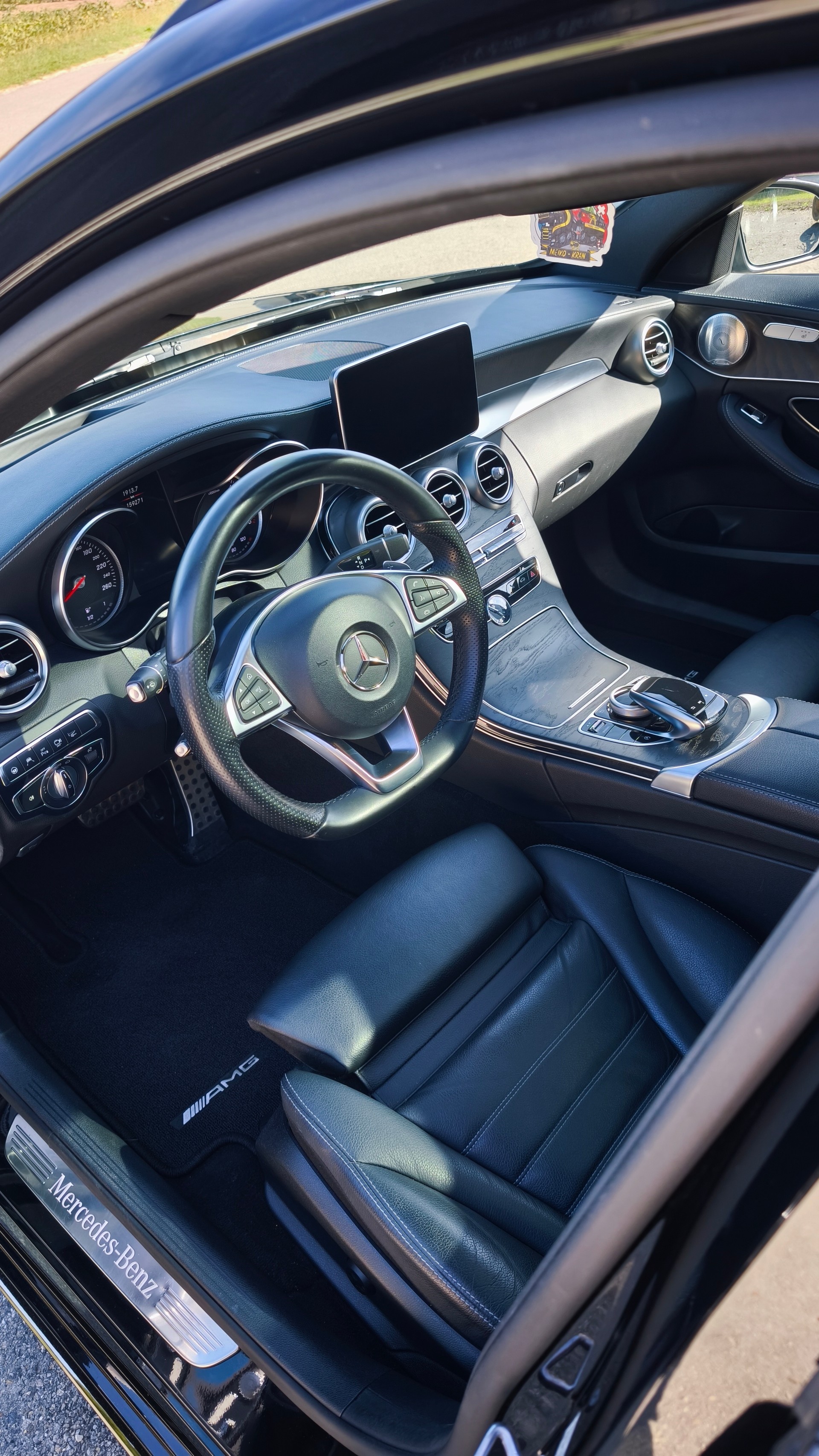 MERCEDES-BENZ C 250 d Swiss Star AMG Line 4m-image-5