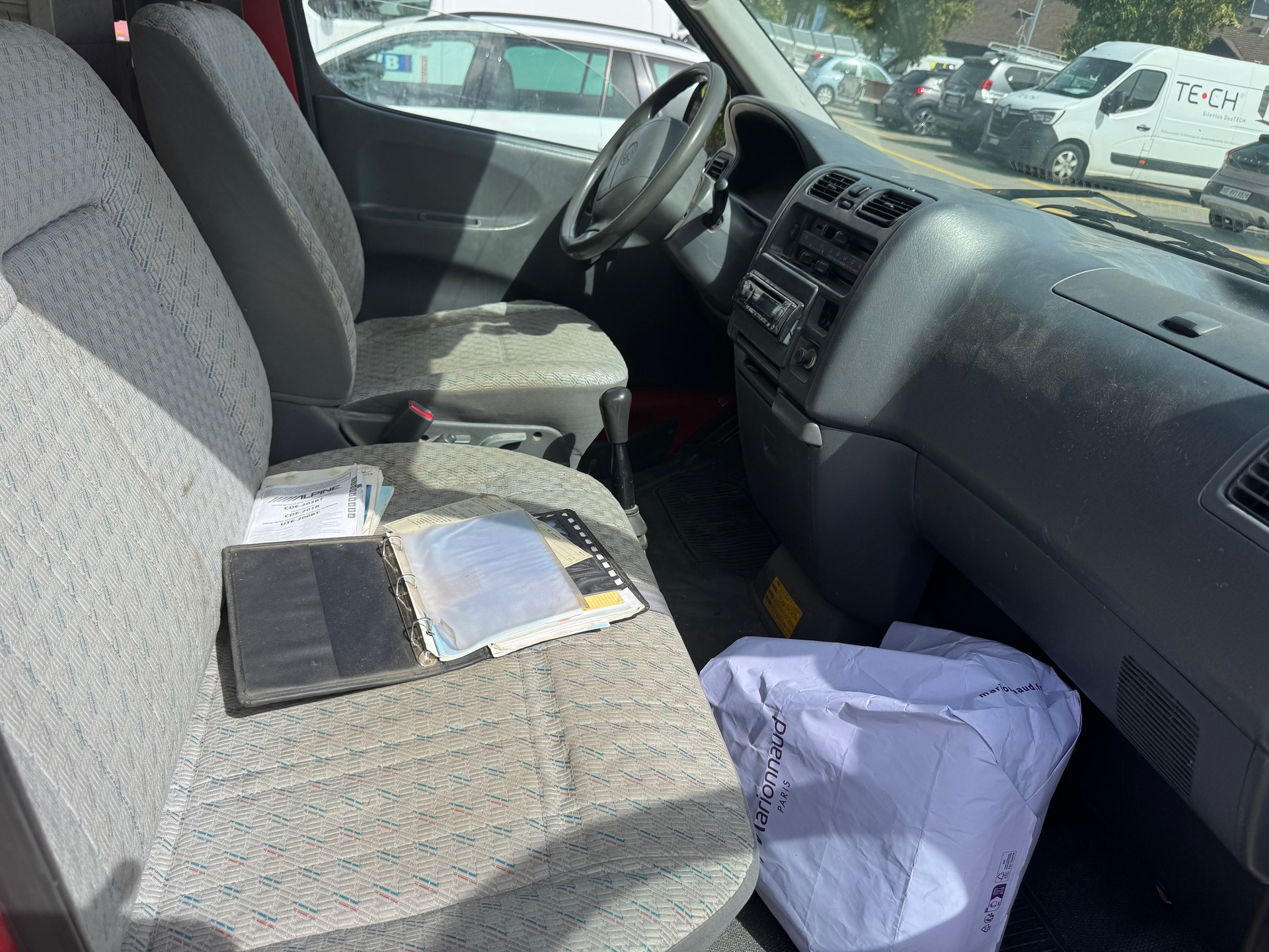 TOYOTA Hiace 2.7 Van 4x4-image-6