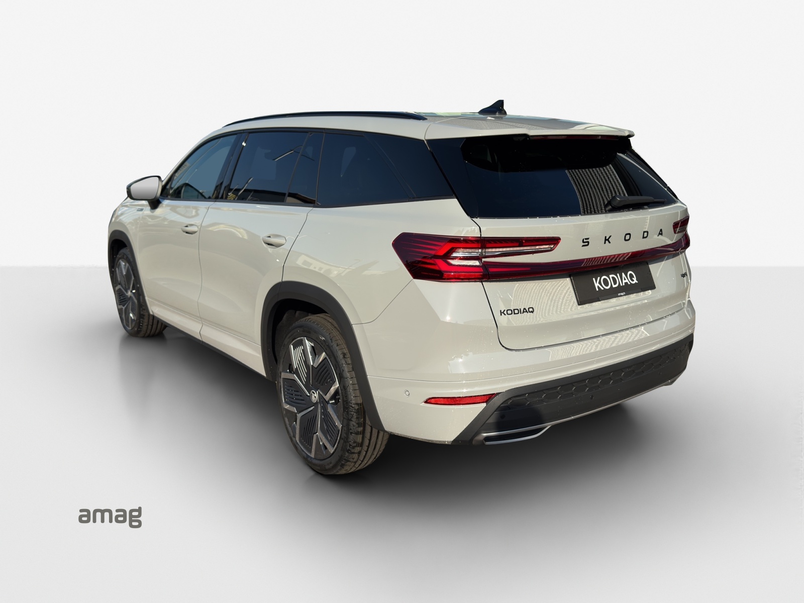 SKODA Kodiaq 2.0 TDI Sportline 4x4-image-2