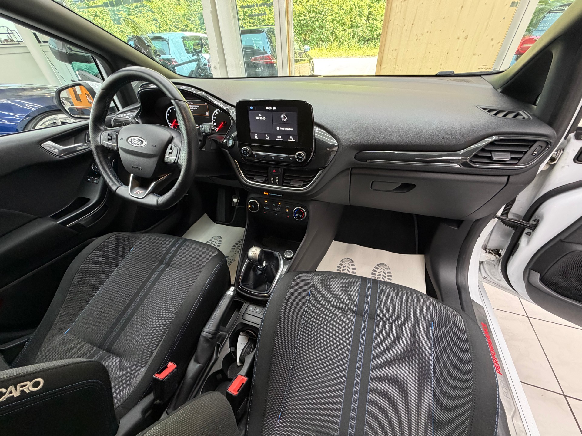 FORD Fiesta 1.5 EcoB ST-image-15