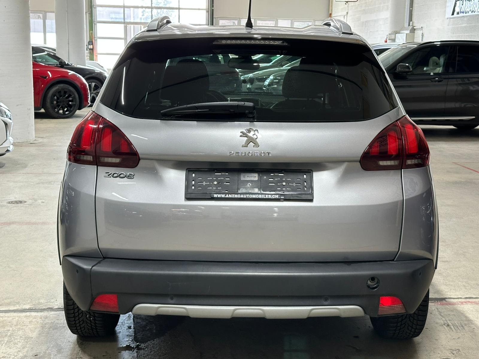 PEUGEOT 2008 1.6 BlueHDi Allure-image-4