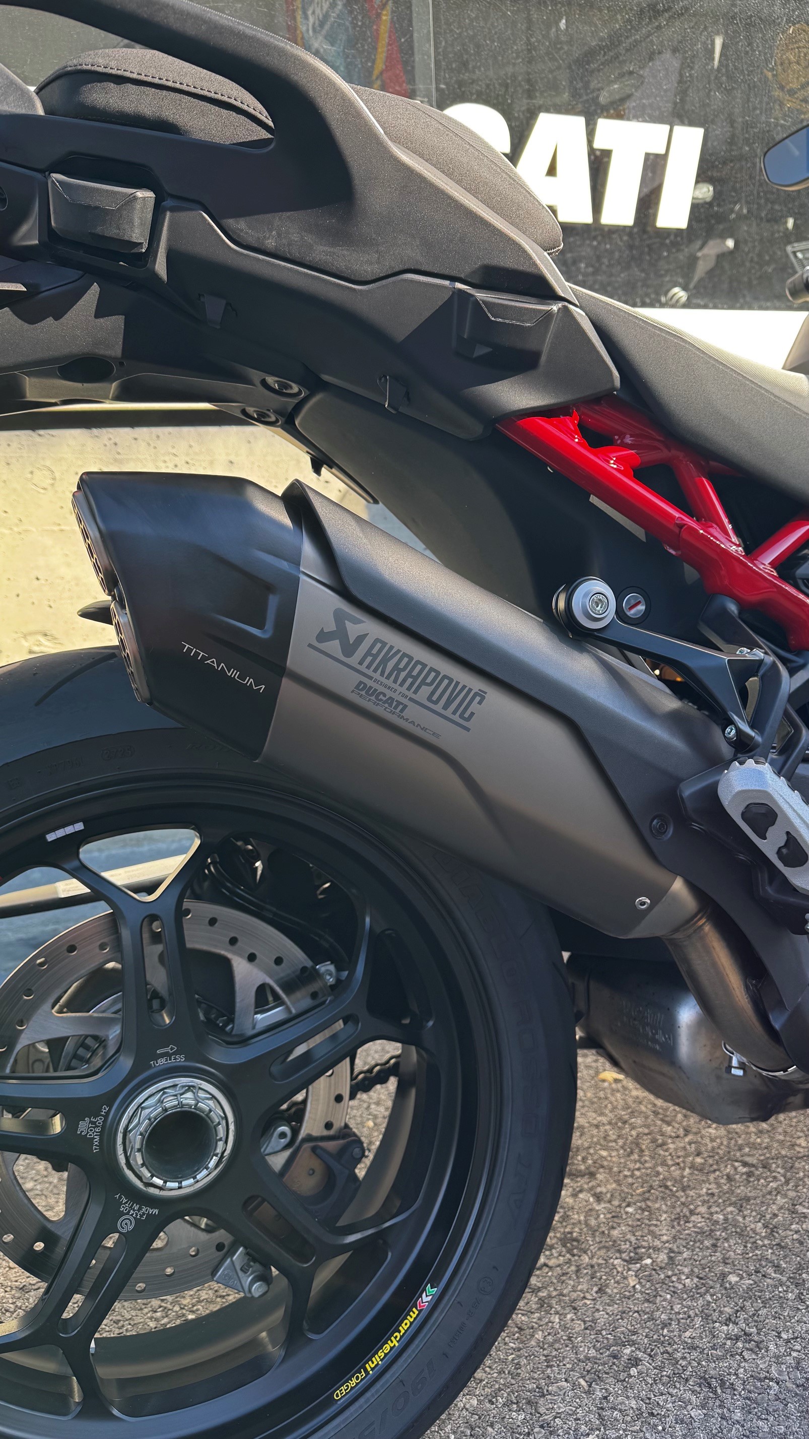 DUCATI pikes peak-image-6