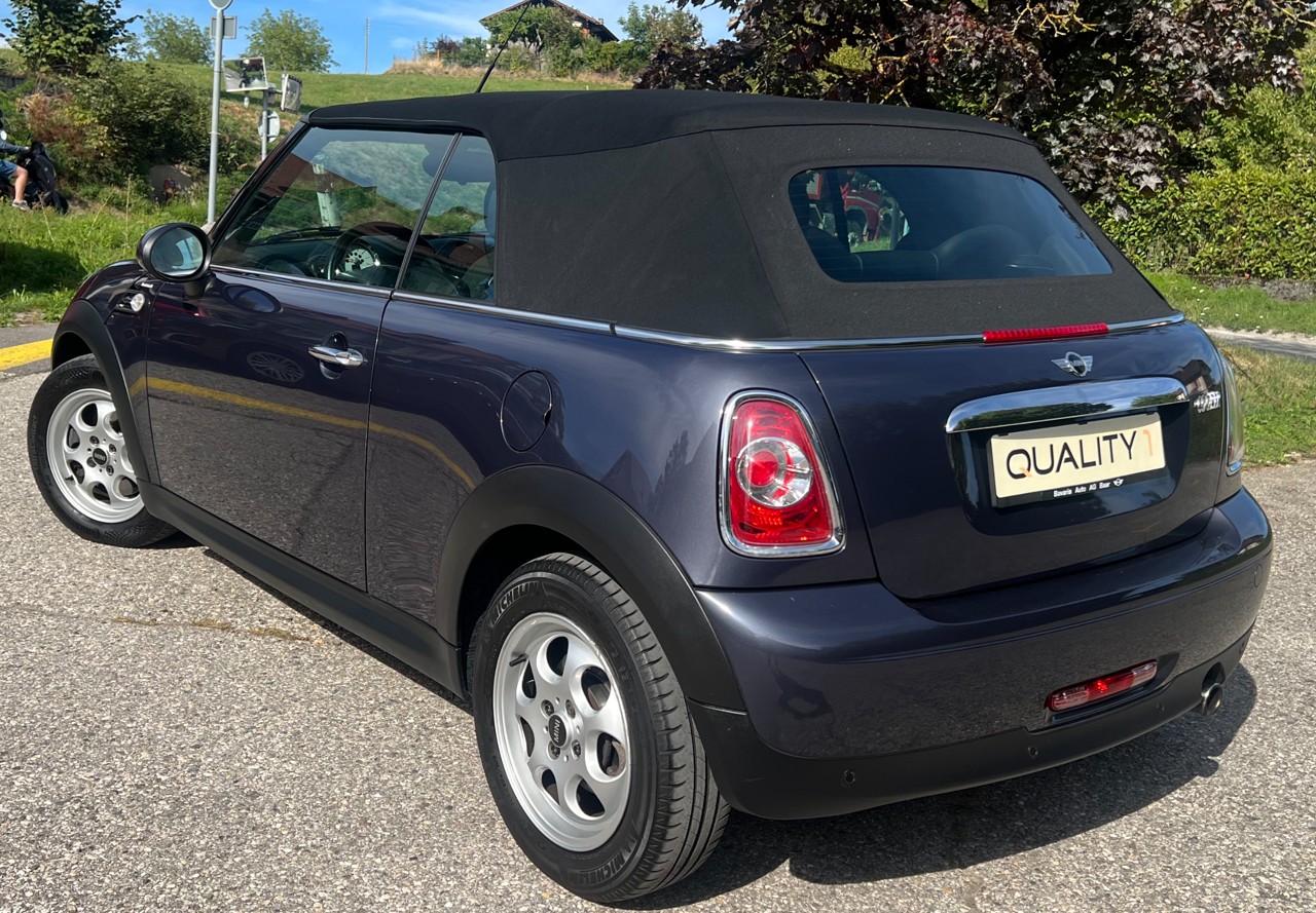 MINI Cooper Cabriolet-image-5