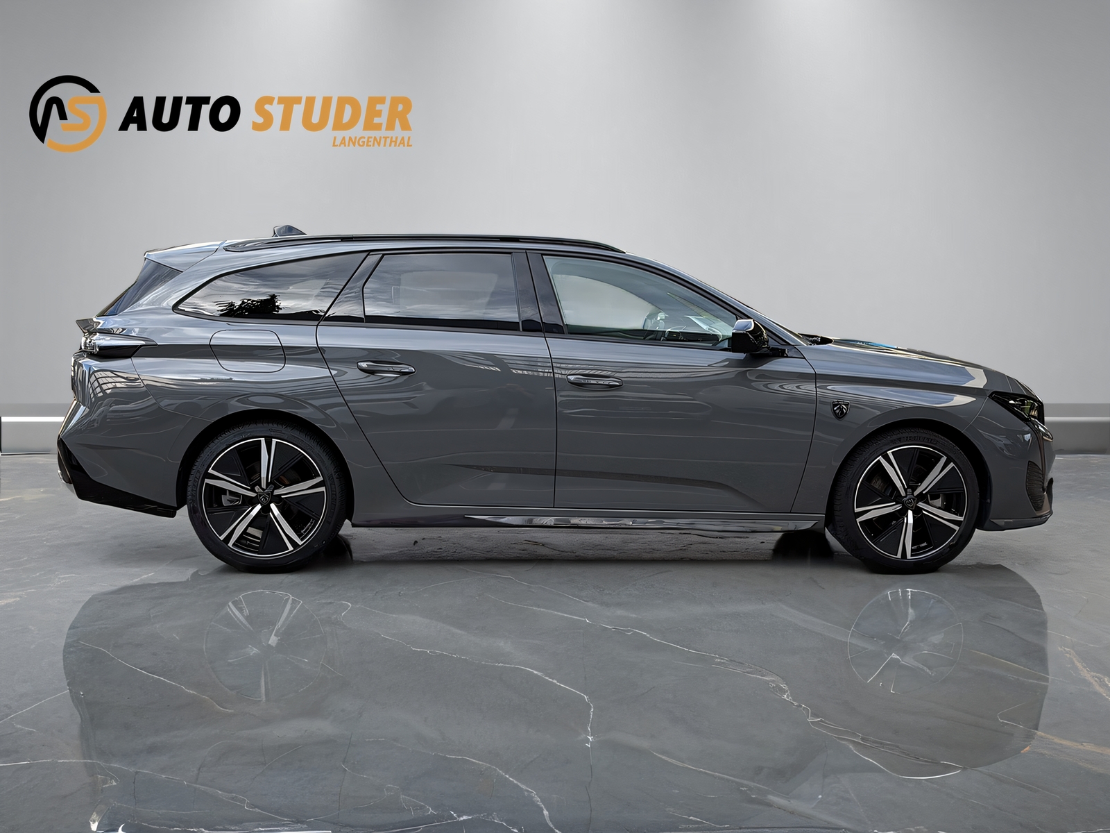 PEUGEOT 308 SW 1.6 PHEV 180 GT-image-12