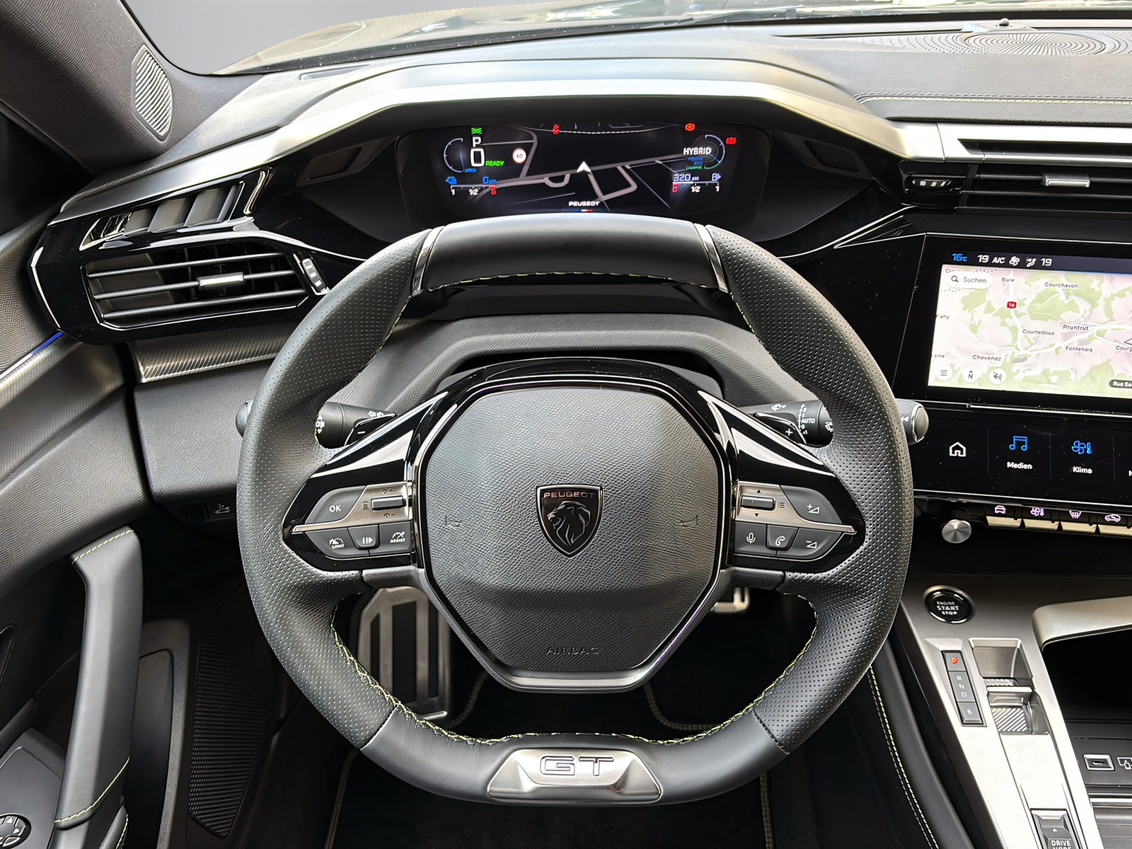 PEUGEOT 308 SW 1.6 PHEV 180 GT-image-3
