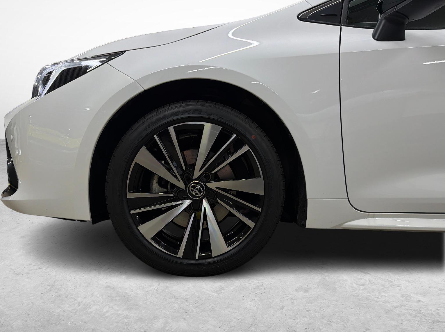 TOYOTA Corolla Touring Sports 2.0 HSD Trend-image-12