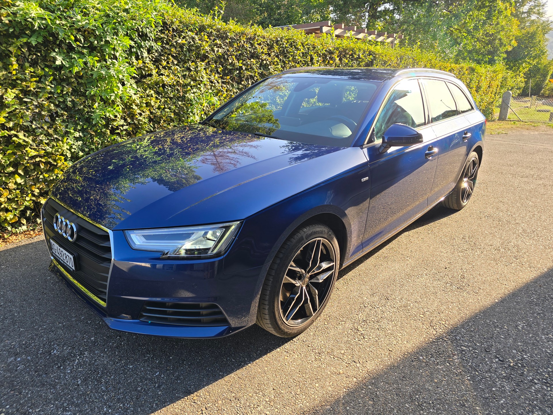 AUDI A4 Avant 2.0 TDI-image-0