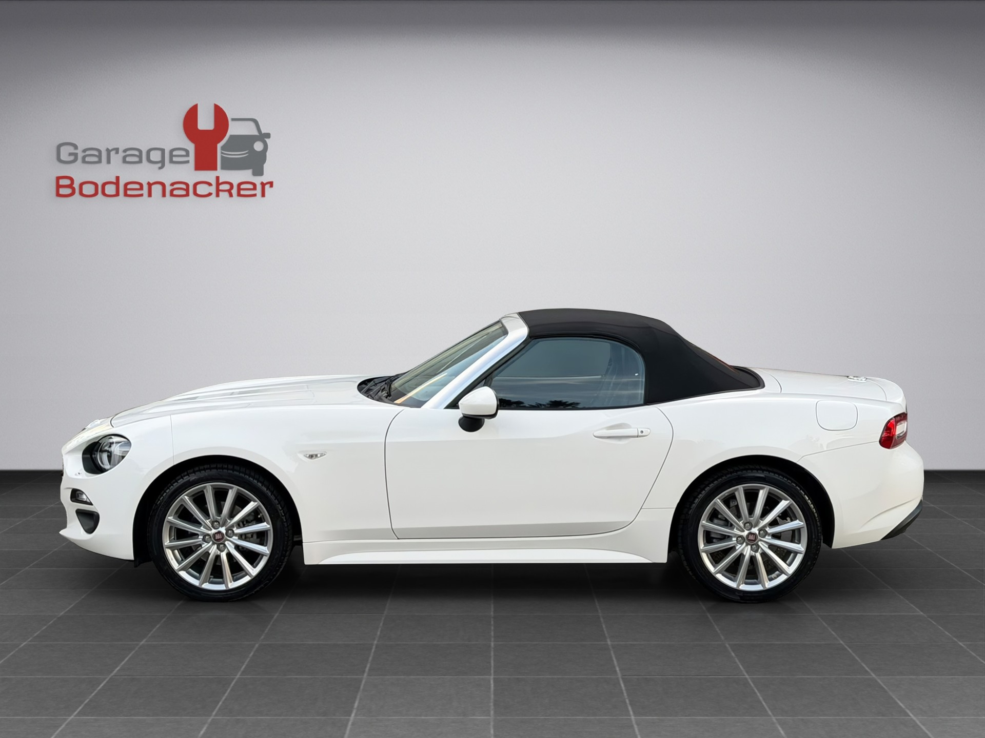 FIAT 124 Spider 1.4 TB Lusso-image-11