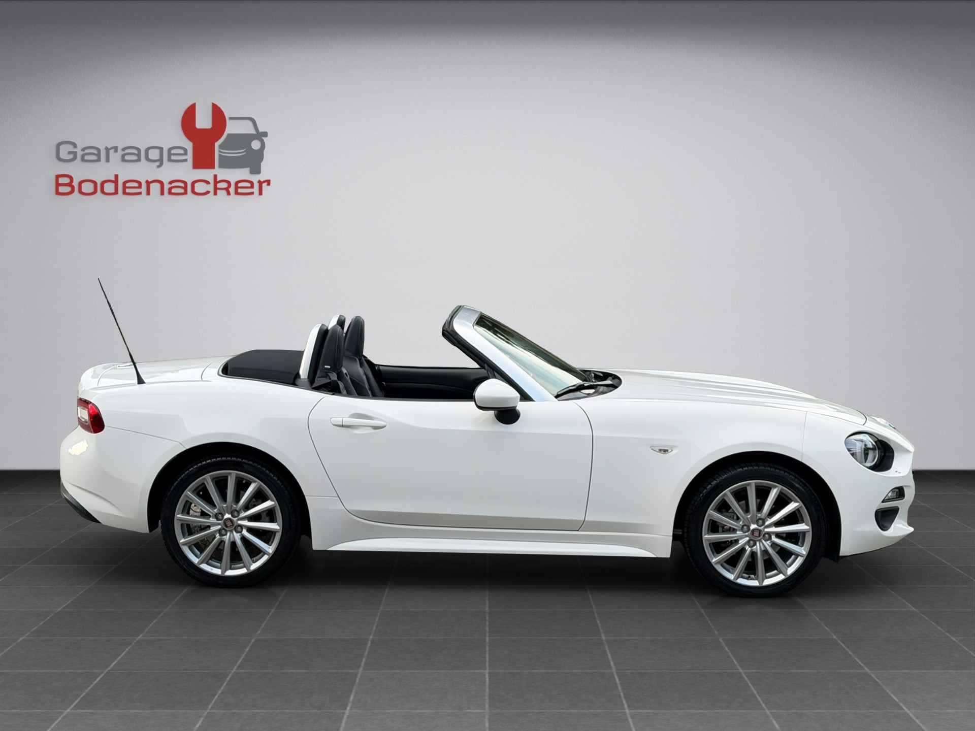 FIAT 124 Spider 1.4 TB Lusso-image-5